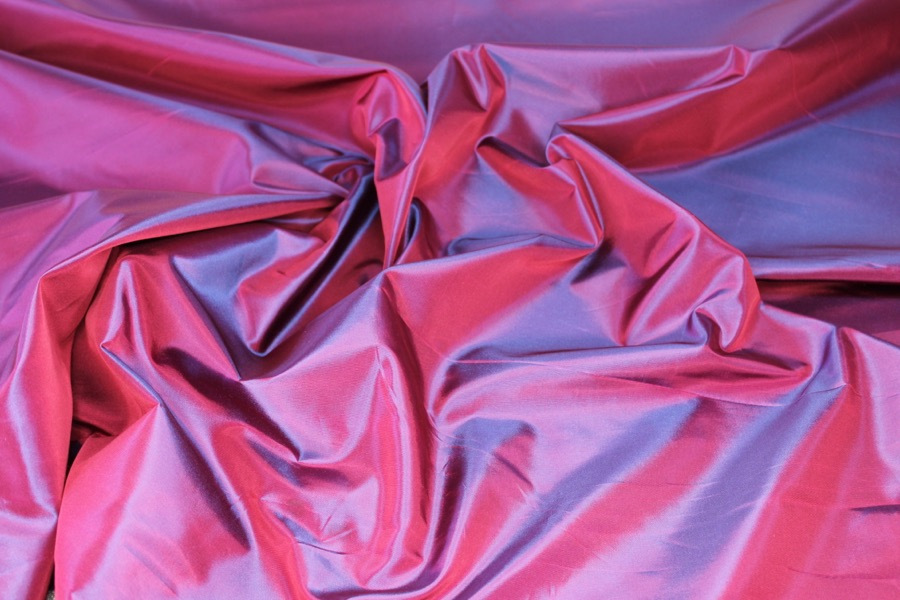 Acetate Taffeta - Red shot Blue fabric, image 4 of 7