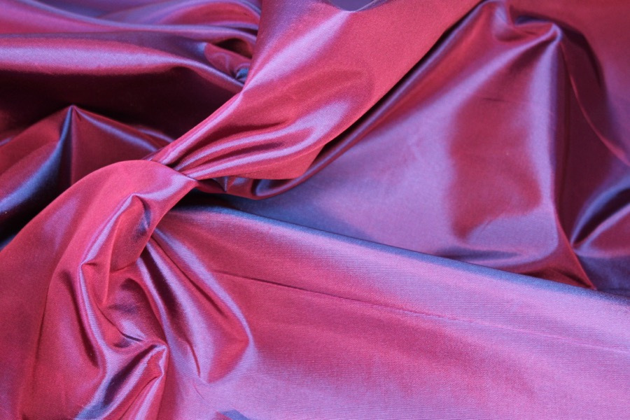 Acetate Taffeta - Red shot Blue fabric, image 5 of 7
