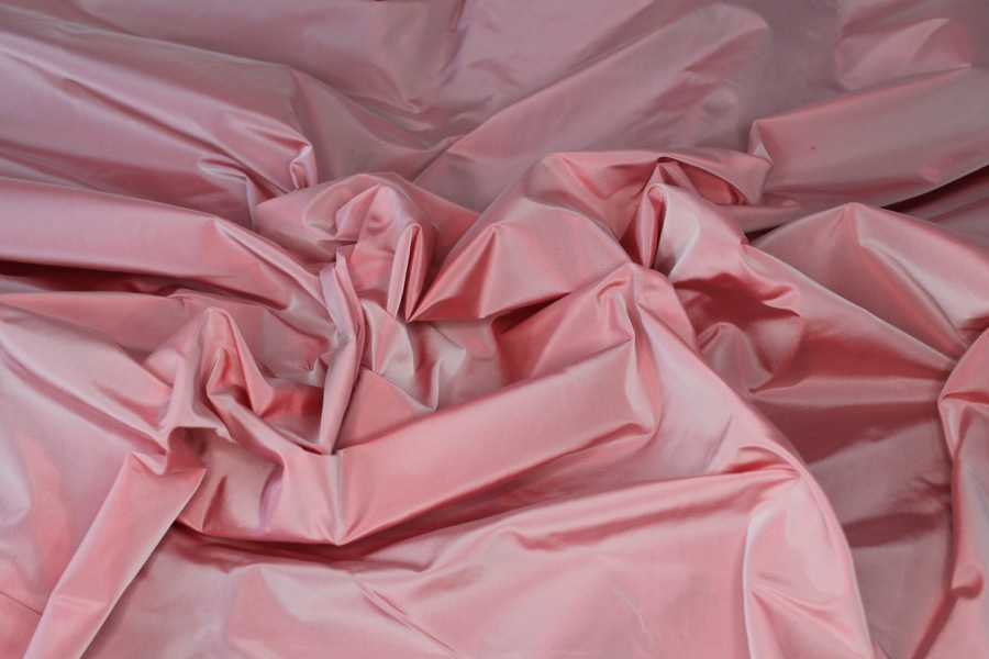 Acetate Taffeta - Red shot Ivory fabric, image 4 of 7