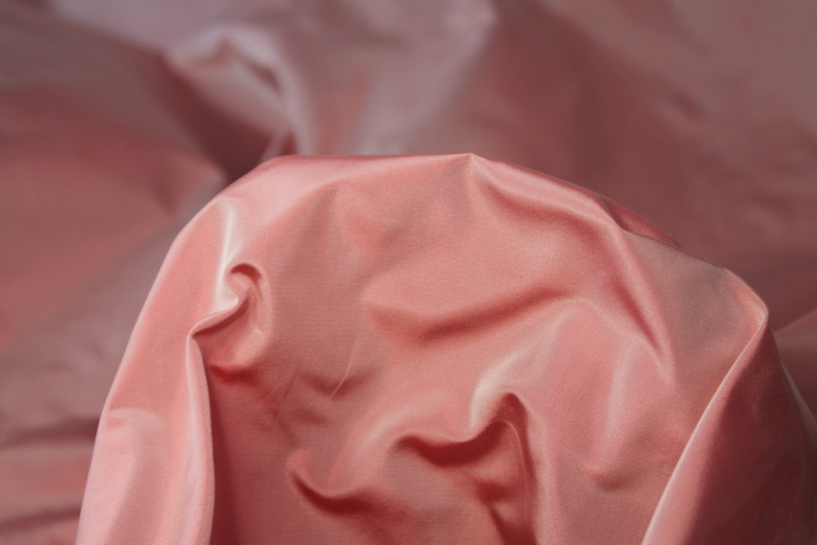 Acetate Taffeta - Red shot Ivory fabric, image 2 of 7