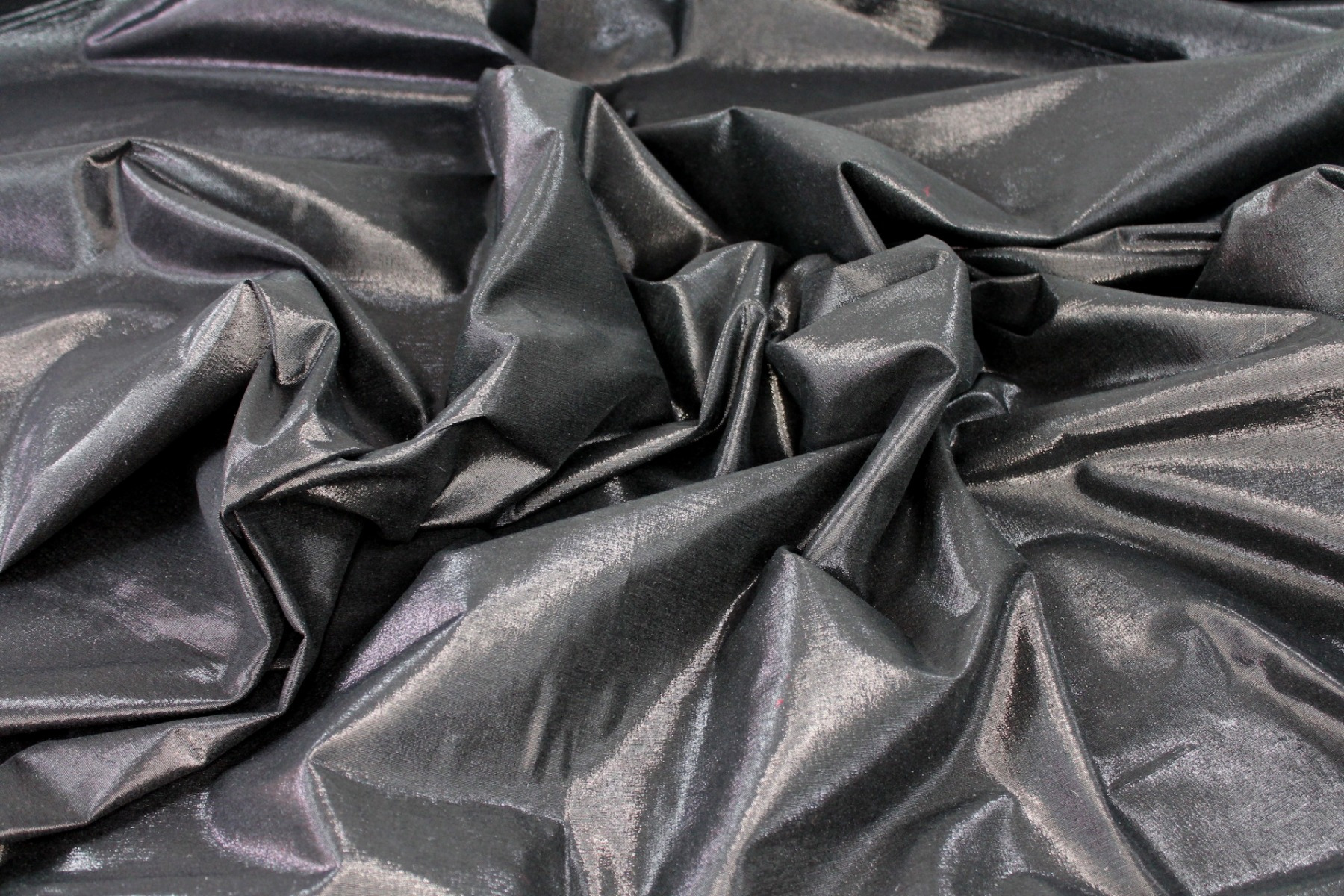 Metallic Silk Noil - Black shot Black fabric, image 2 of 7