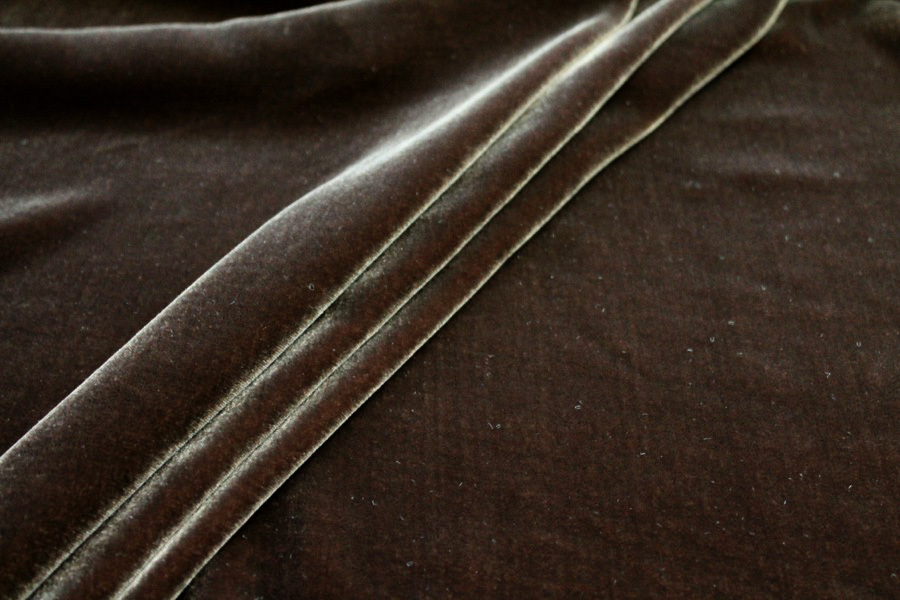 Silk Velvet - Coffee fabric, image 5 of 5