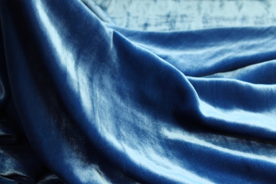 Silk Velvet - Lapis fabric, image 4 of 5