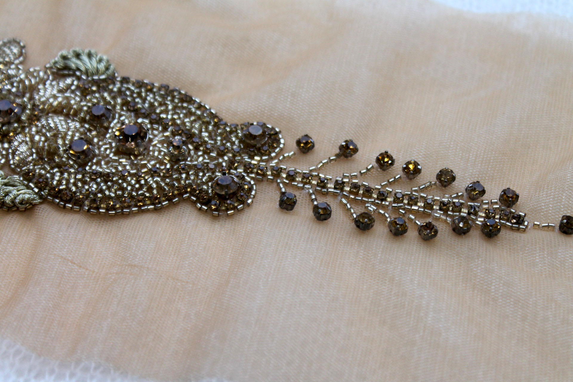 Beaded Diamante Belt Trim or Motif in Gold, image 2 of 6
