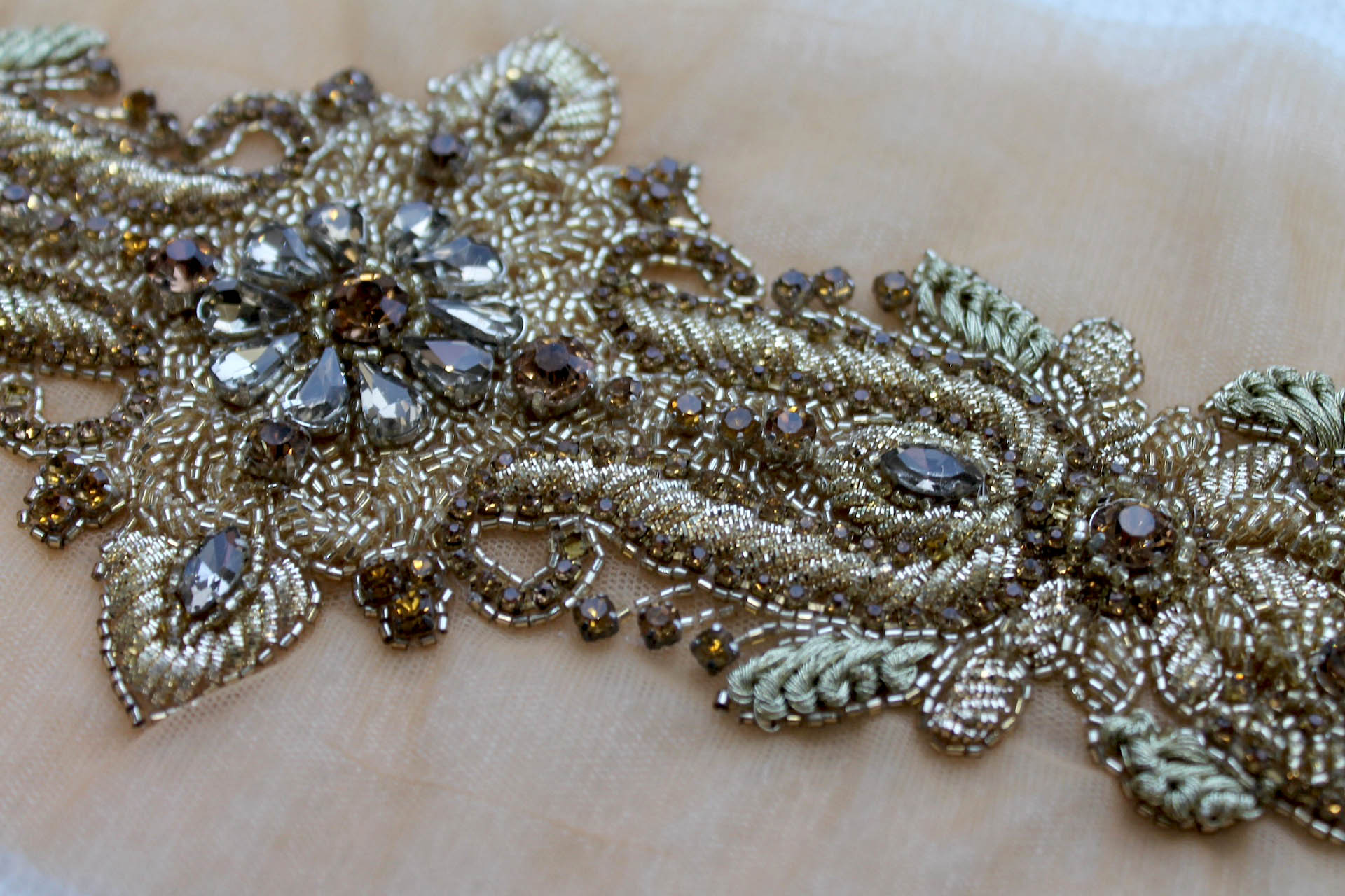 Beaded Diamante Belt Trim or Motif in Gold, image 6 of 6