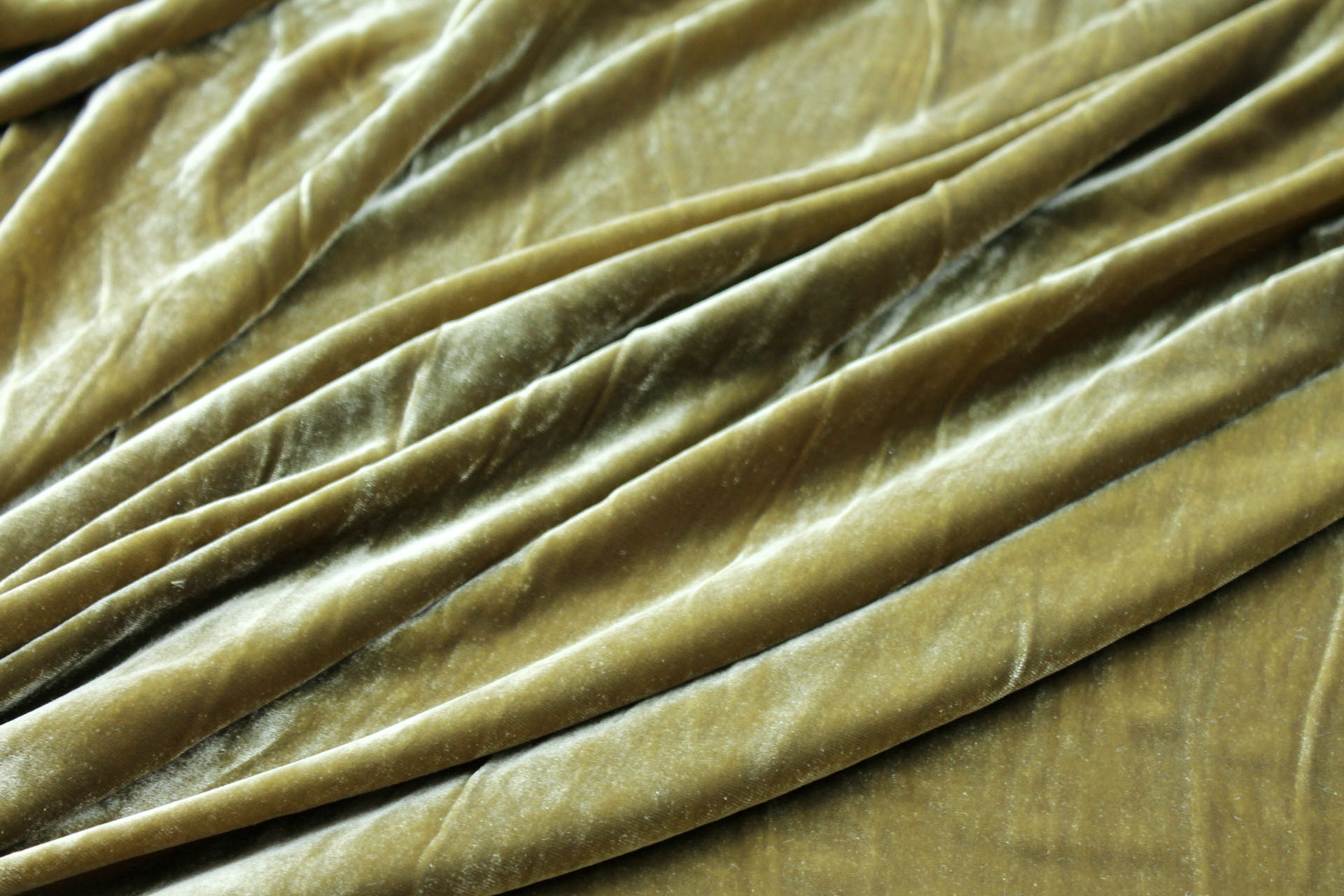 Silk Velvet - "Avocado" fabric, image 4 of 5