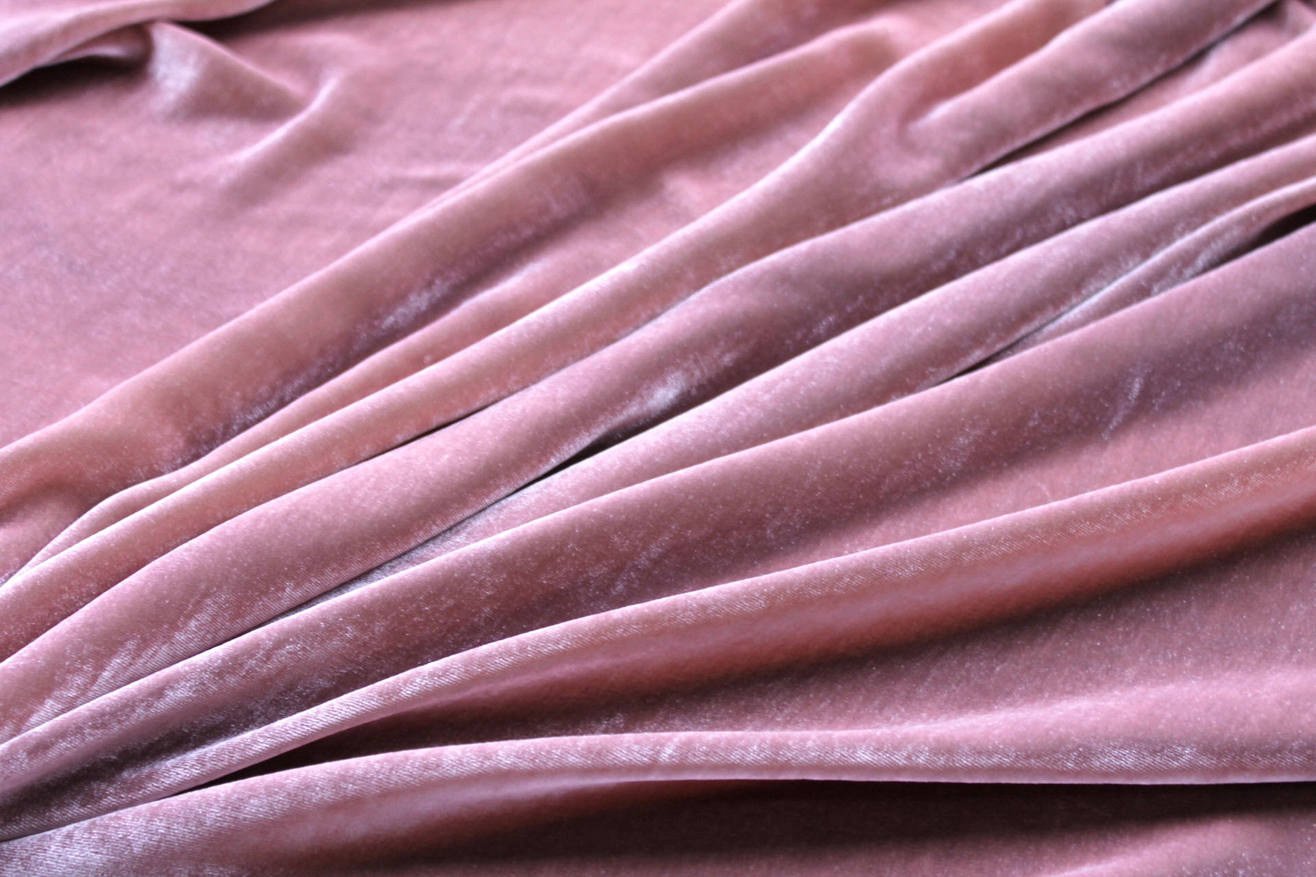Silk Velvet - Tea Rose shot Pale Green fabric, image 5 of 5