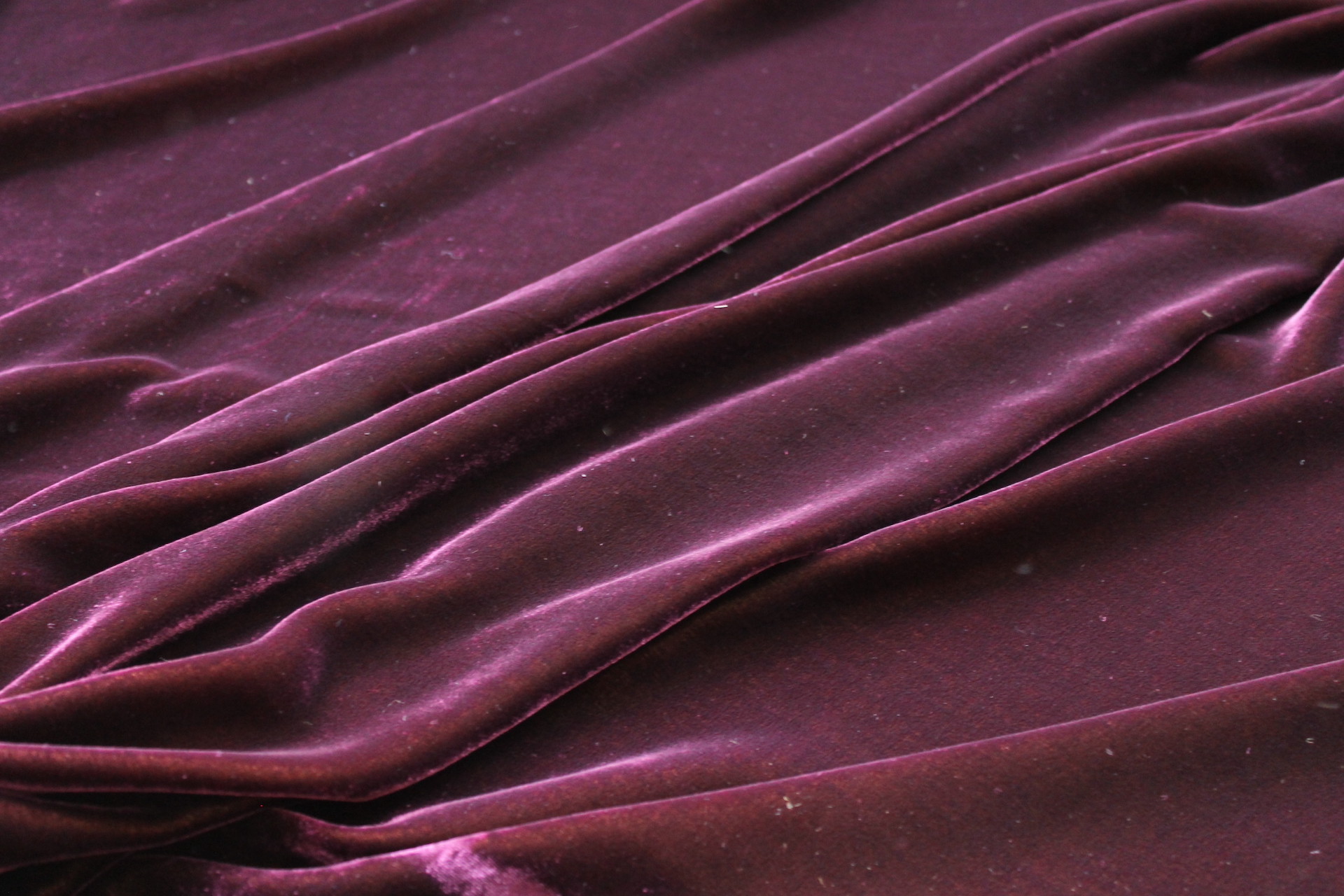 Silk Velvet - Yellow shot Purple fabric, image 3 of 5