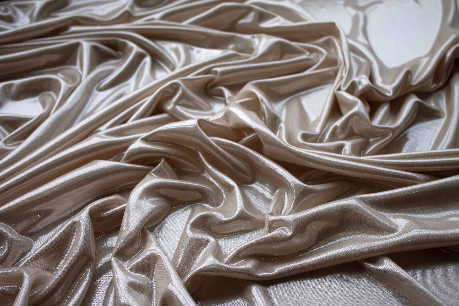 Slinky Jersey - Pale Gold Metallic Foil fabric, image 2 of 8