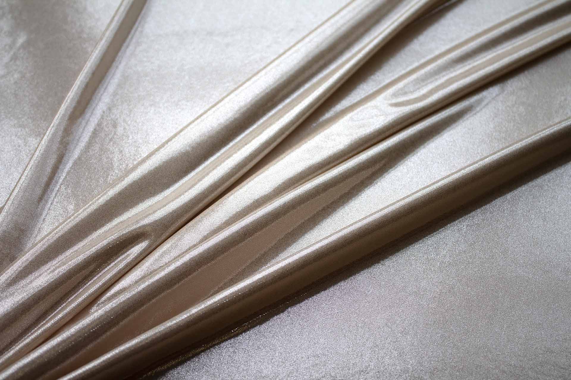 Slinky Jersey - Pale Gold Metallic Foil fabric, image 4 of 8
