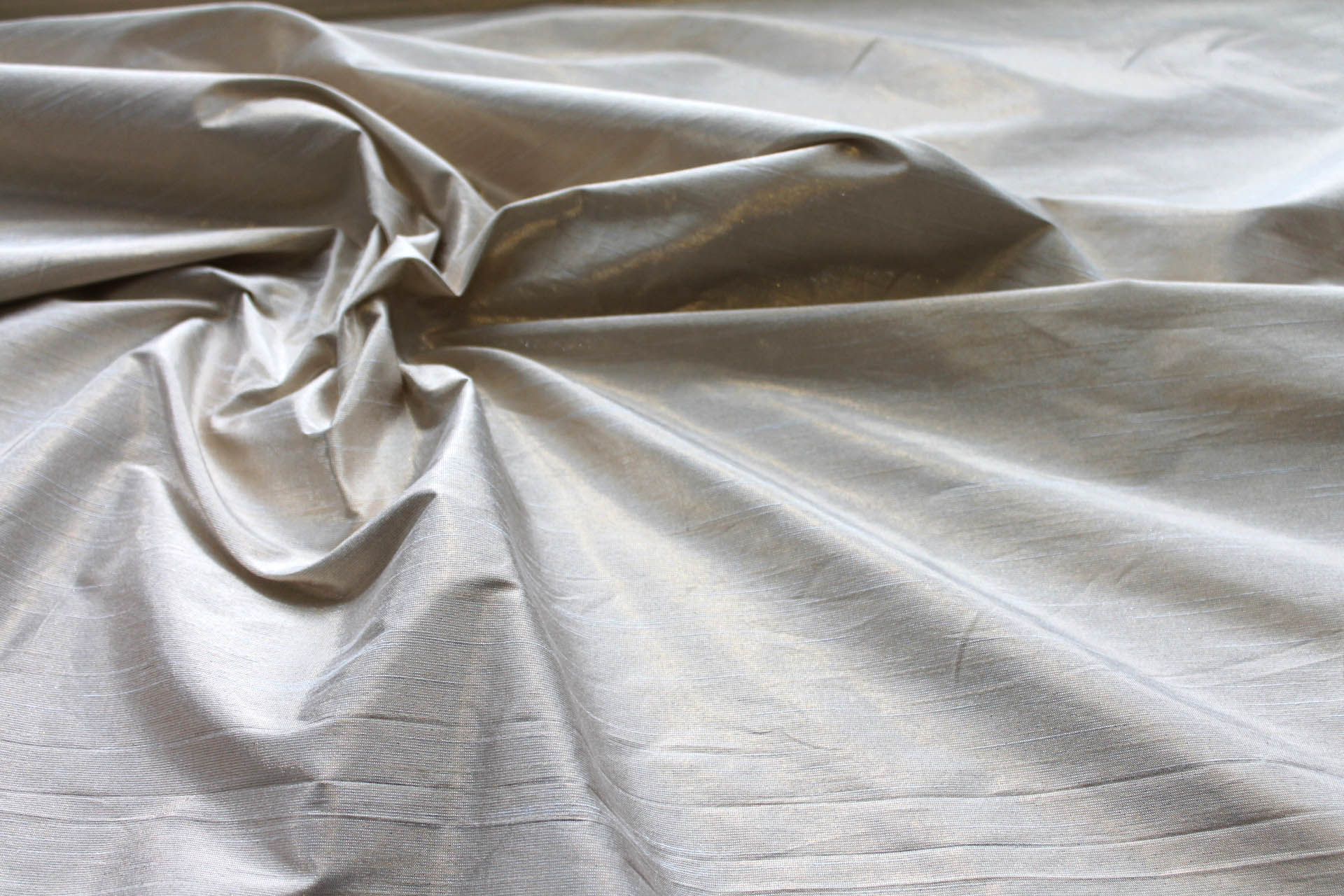 Metallic Poly Dupion - Pale Gold fabric, image 3 of 4