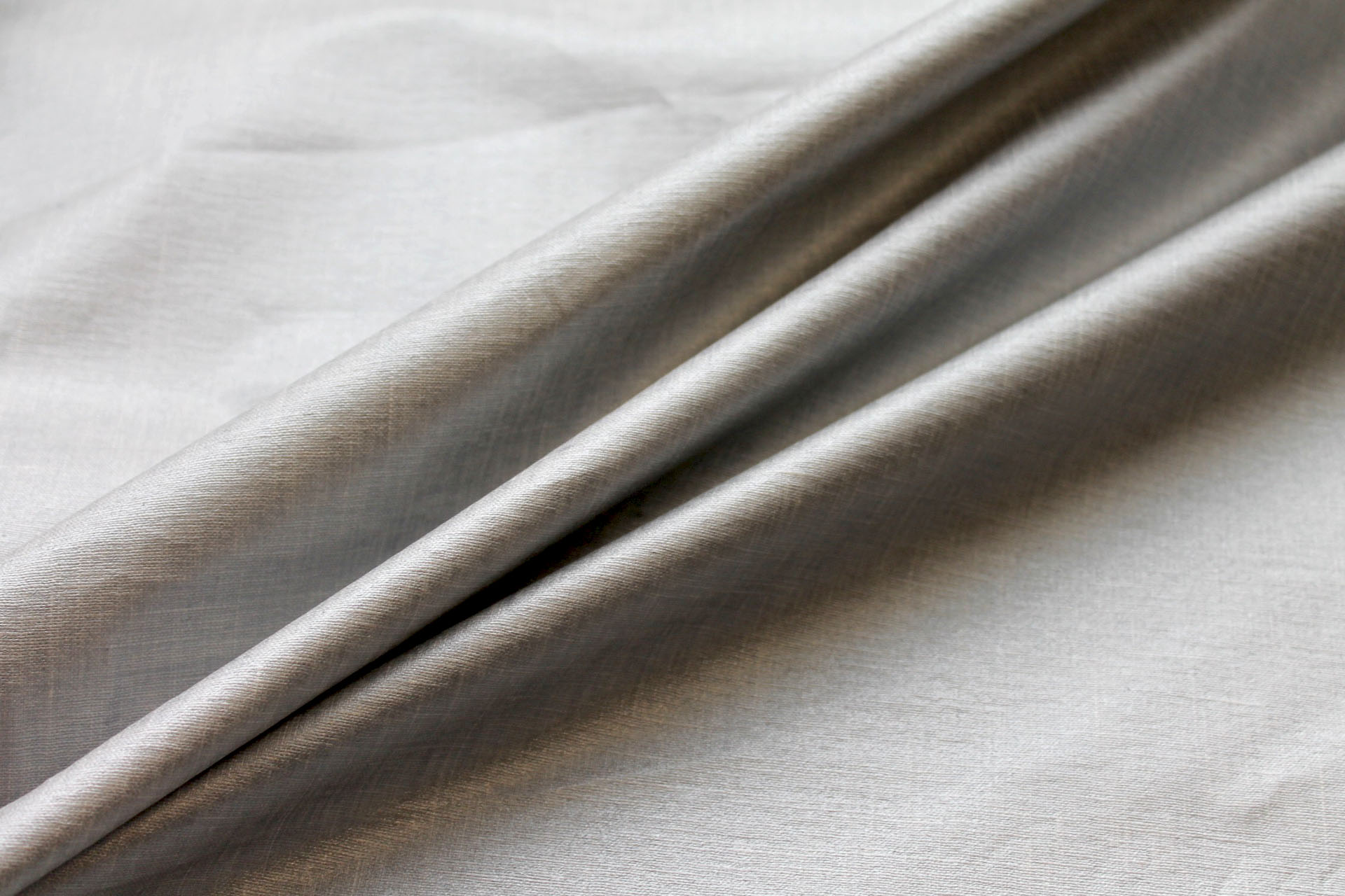 Silver Coated Ivory Linen fabric, image 3 of 5