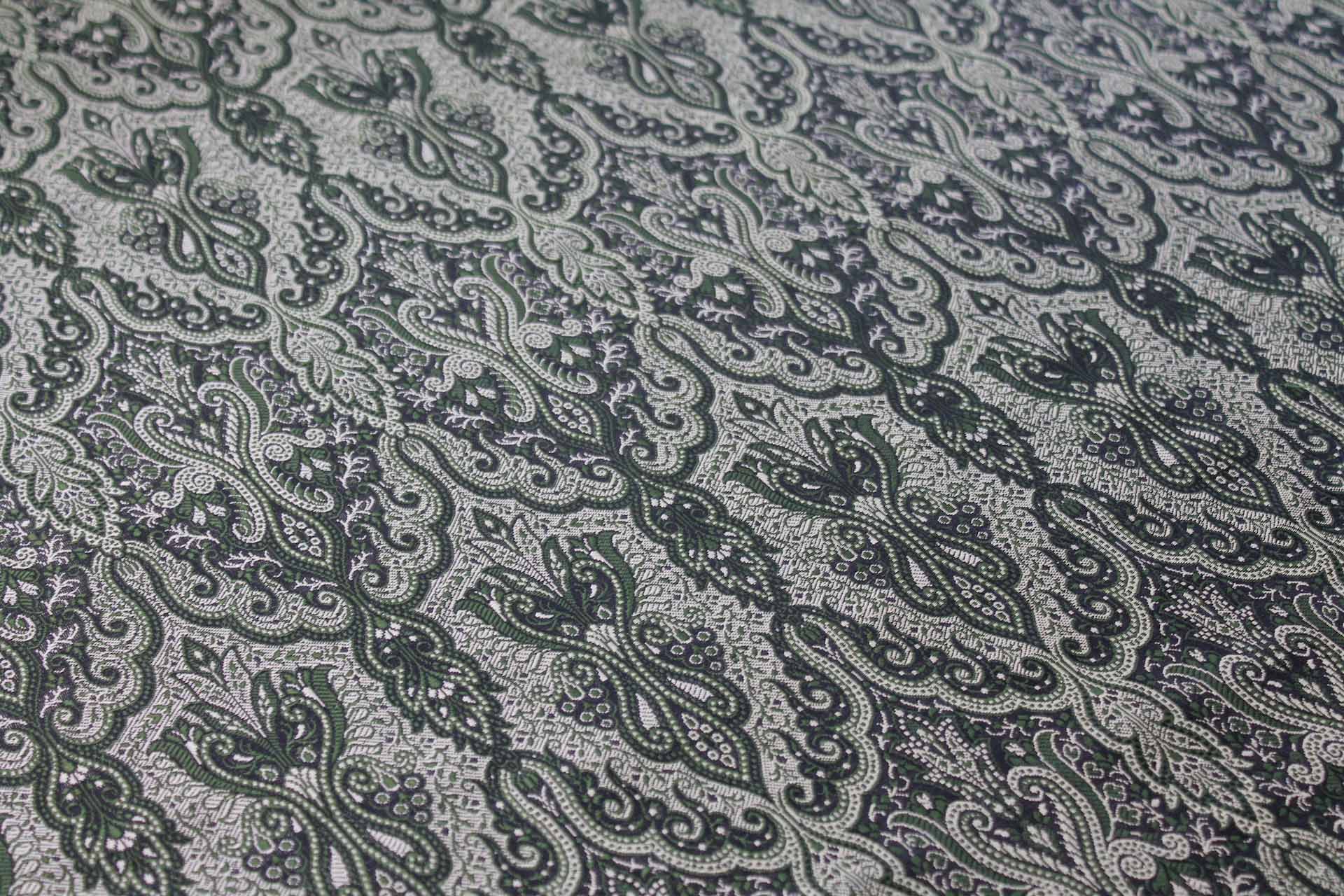 Banaras Brocade - Pale Gold and Green - 0.3m Piece fabric, image 7 of 7