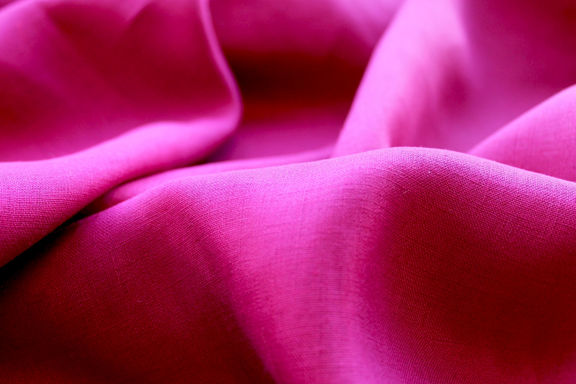 Magenta Pink Linen fabric, image 2 of 4