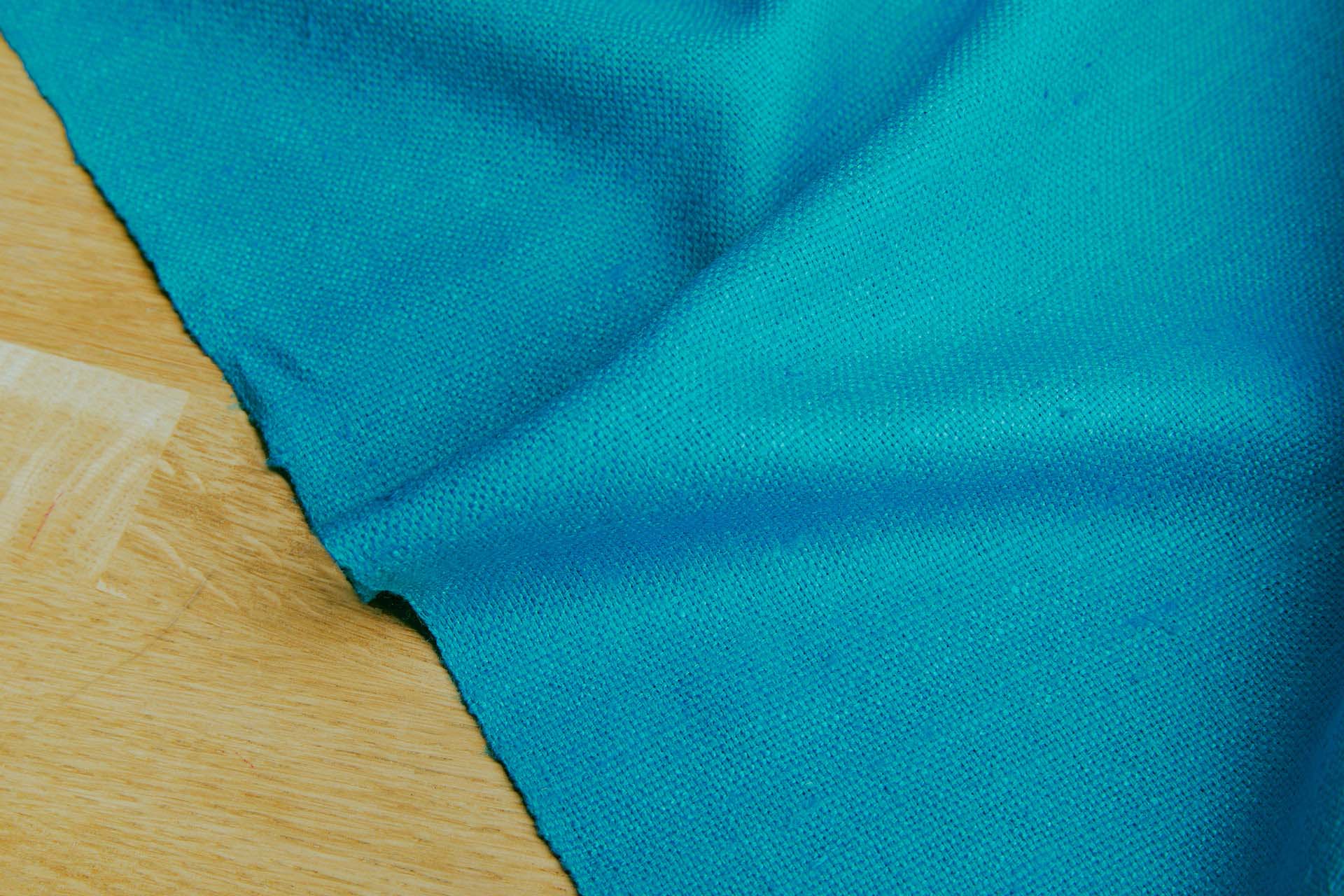 Silk Matka - Turquoise fabric, image 4 of 5