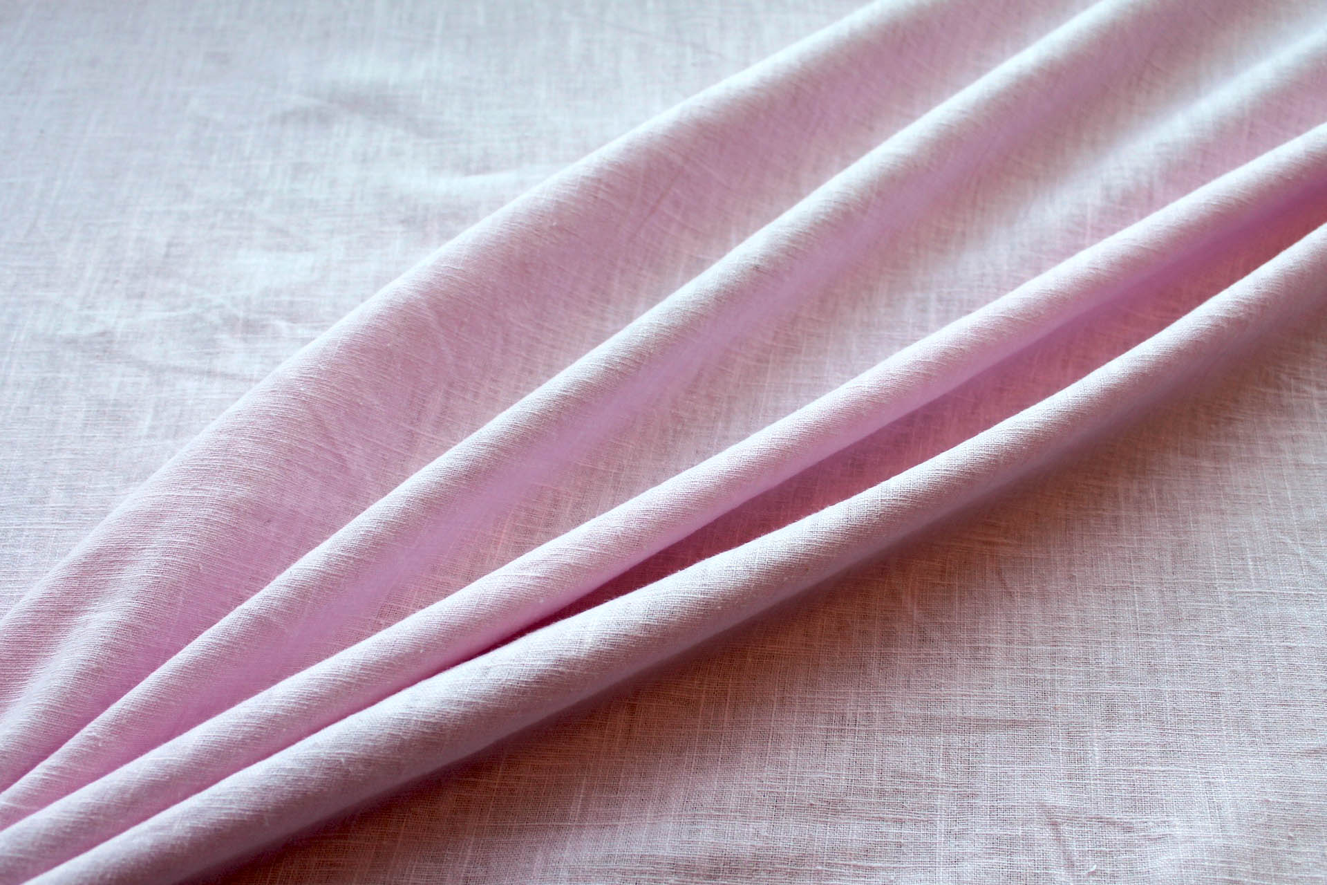 Pink "Raw" Linen fabric, image 4 of 5