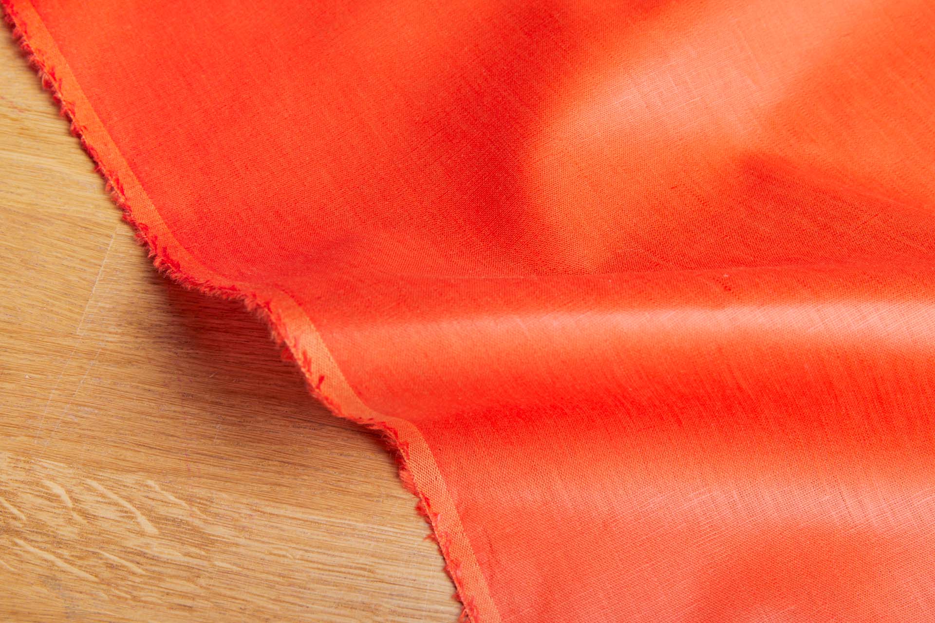 Glazed Linen - Tomato fabric, image 4 of 7