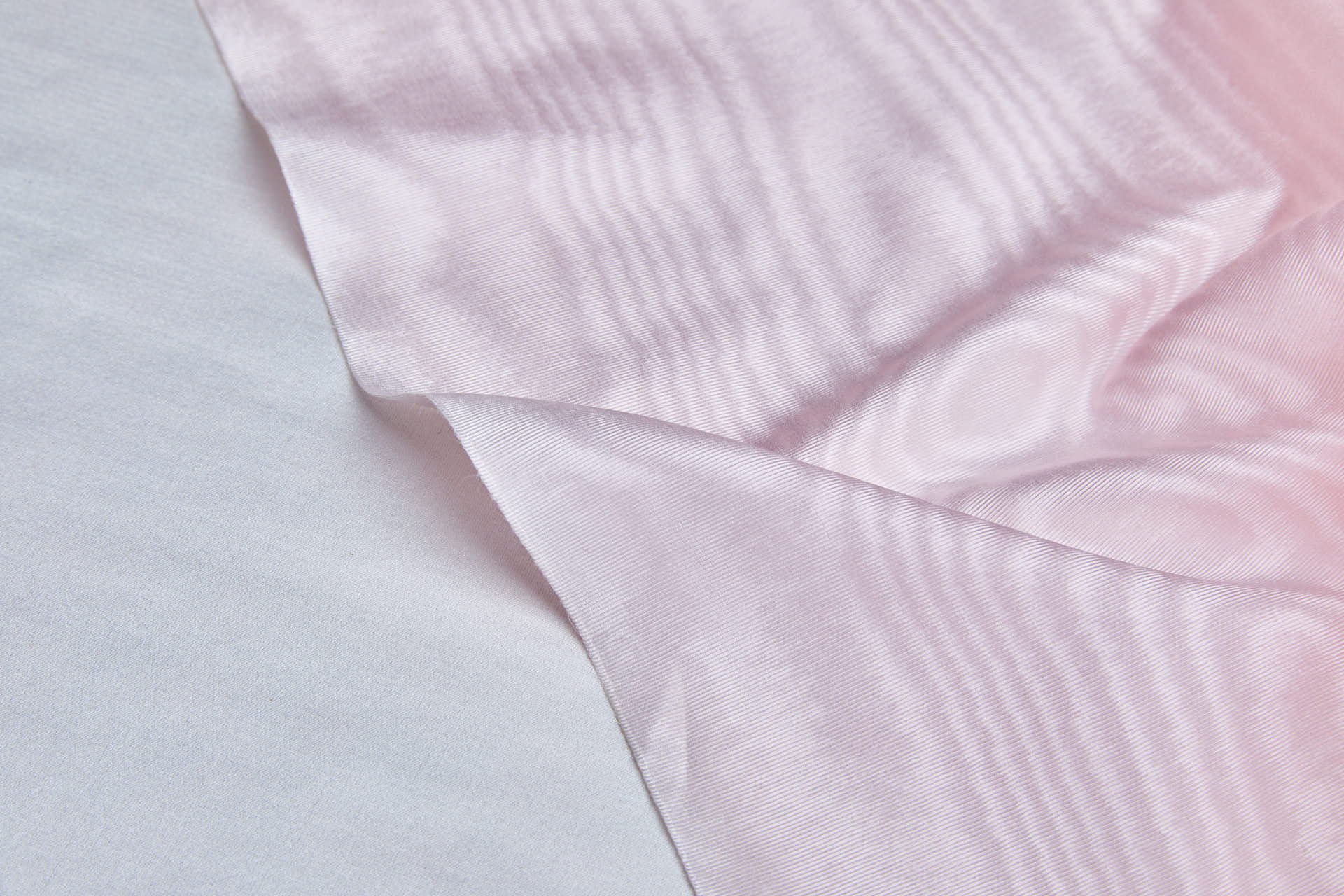 Cotton Viscose Grosgrain - Pale Pink Moiré fabric, image 7 of 8