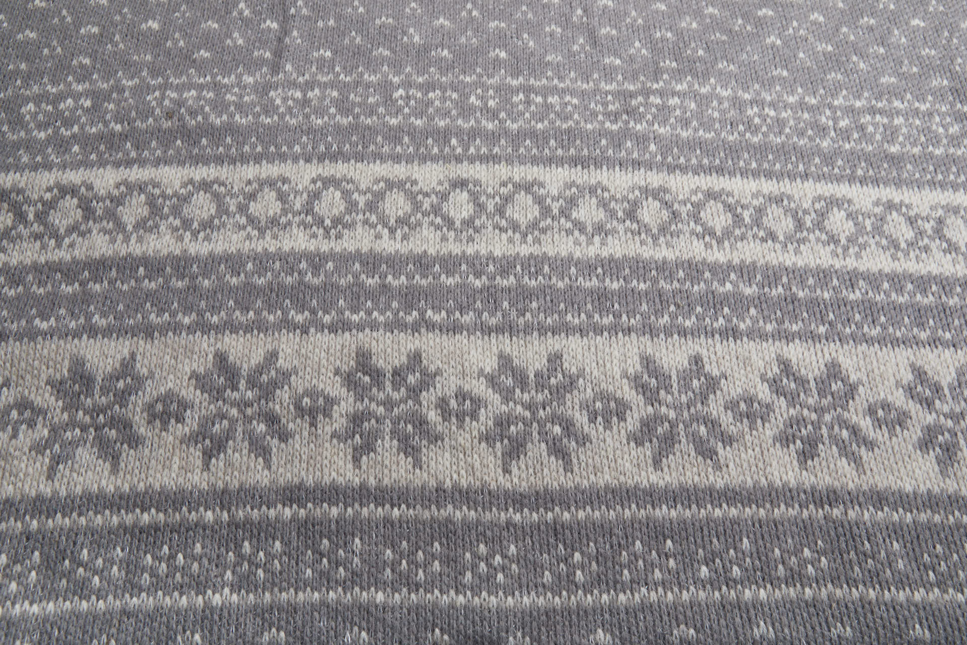 Icelandic Sweater Knit - Beige / Pale Grey fabric, image 5 of 7