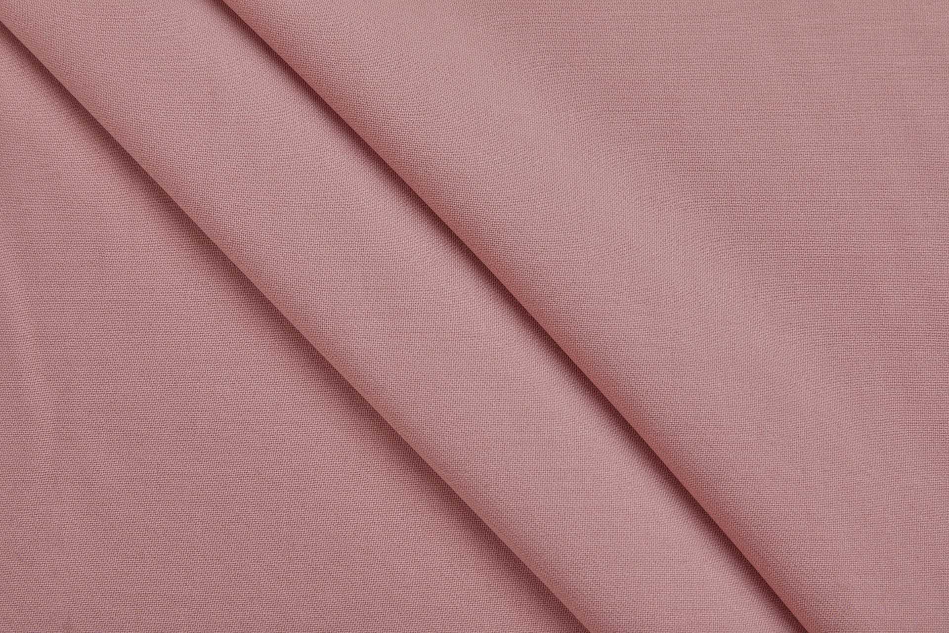 Luxury Italian Wool Suiting - Dusty Pink fabric, image 2 of 9