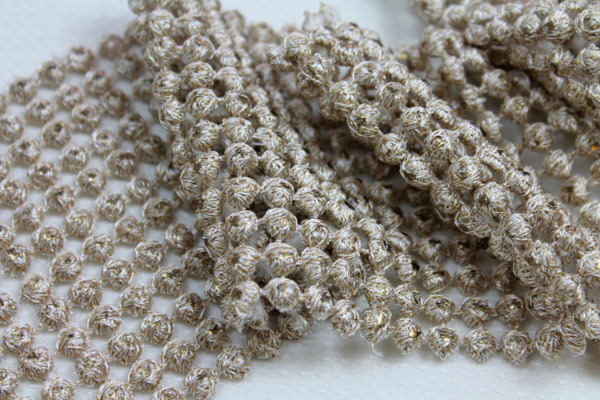 Cream & Gold Bauble Trim
