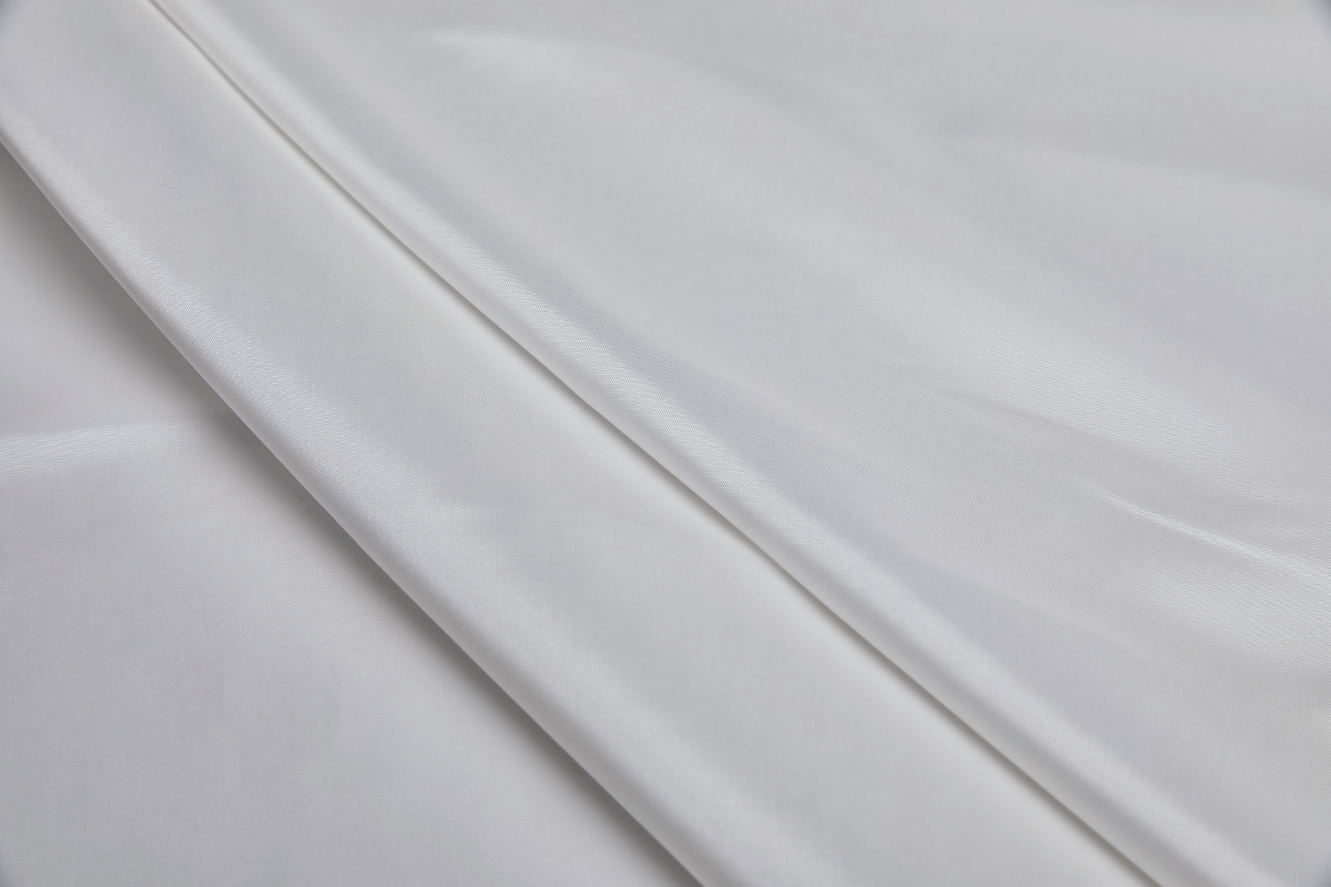 Ivory Anti-Static Lining fabric, image 4 of 4