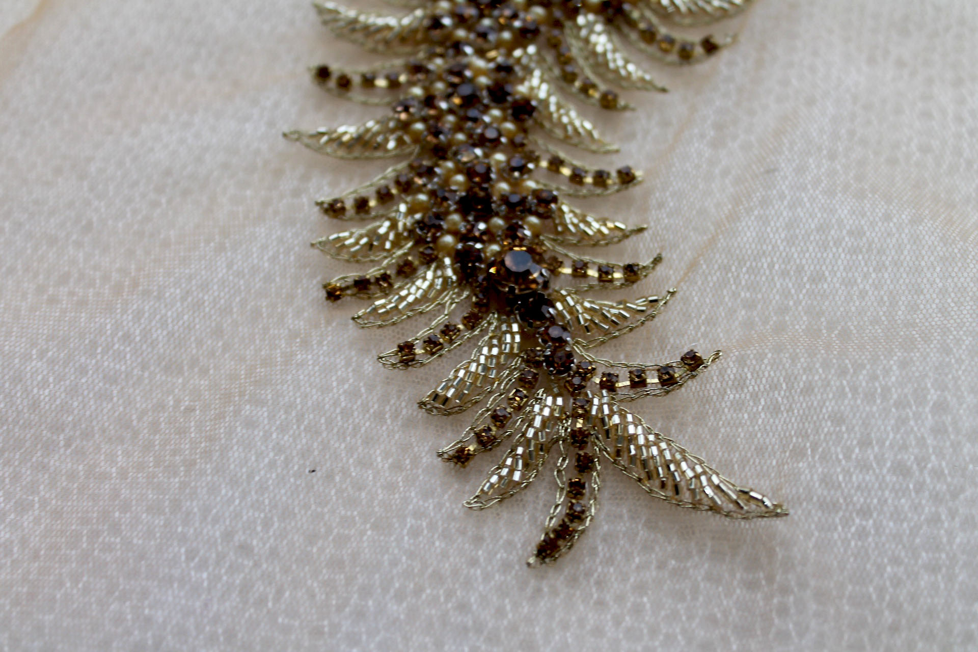 Beaded Diamante Trim or Motif in Gold - Pair, image 3 of 5