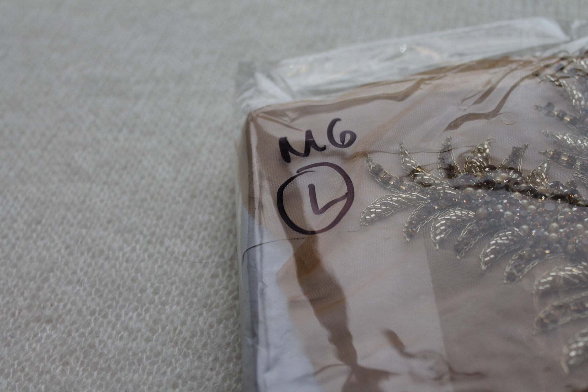 Beaded Diamante Trim or Motif in Gold - Left Side, image 3 of 6