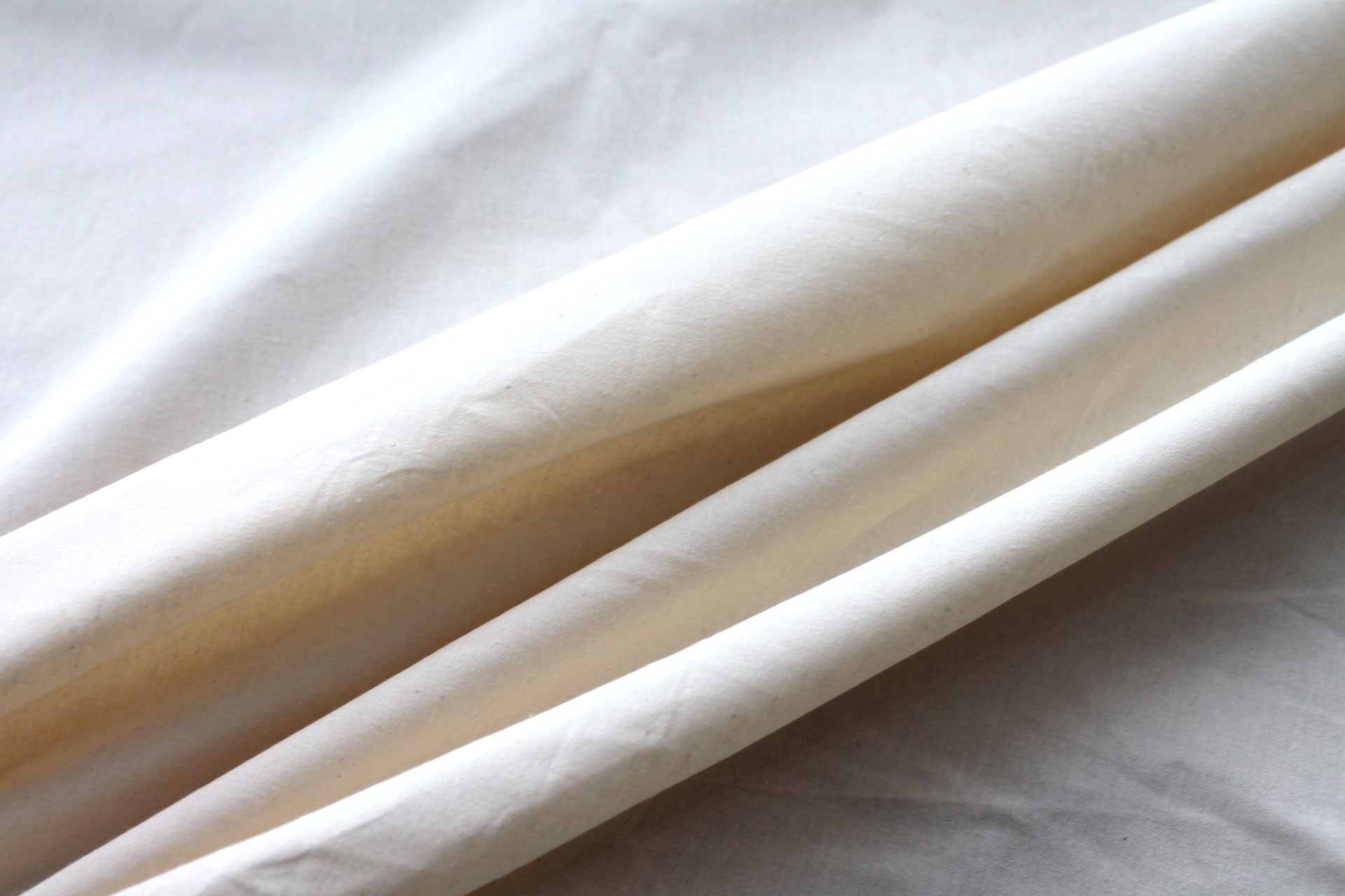 Calico - Natural fabric, image 2 of 4