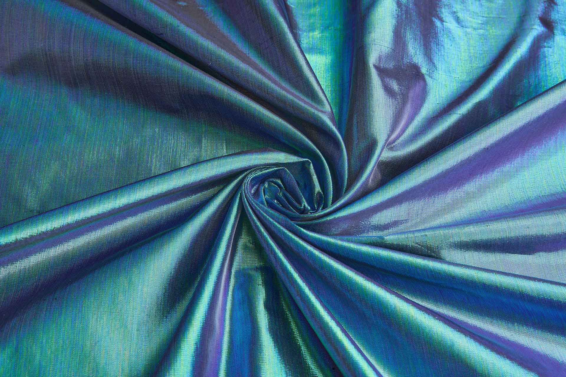 Iridescent Black Silk Lurex Taffeta fabric