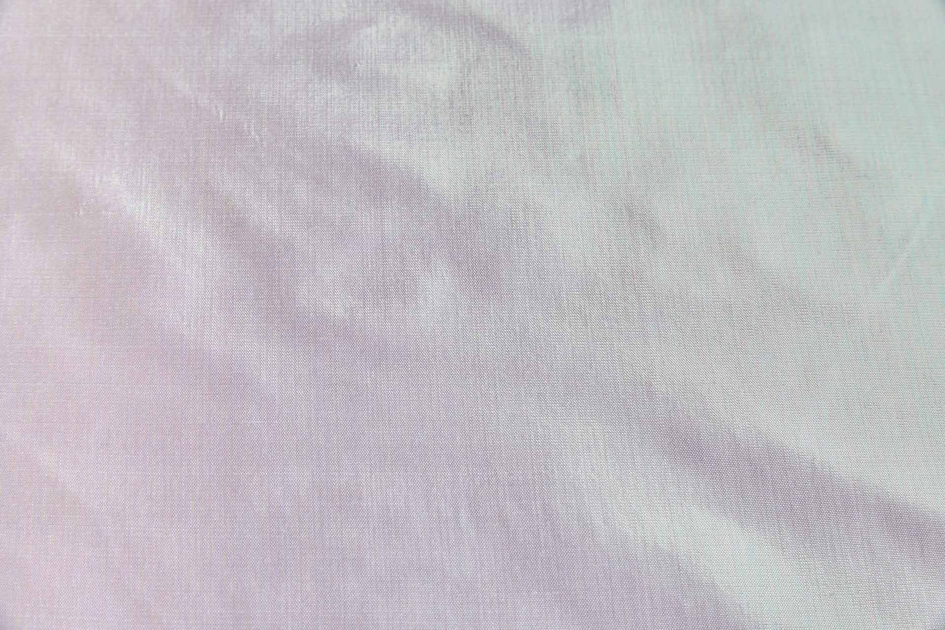 Iridescent Ivory Silk Lurex Taffeta fabric, image 6 of 7