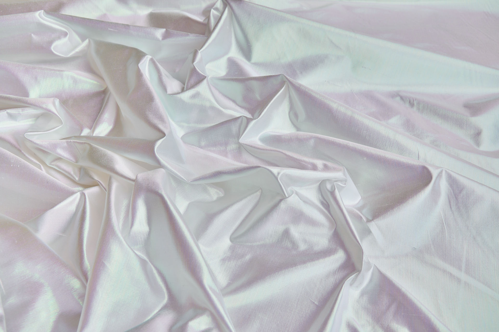 Iridescent Ivory Silk Lurex Taffeta fabric, image 4 of 7