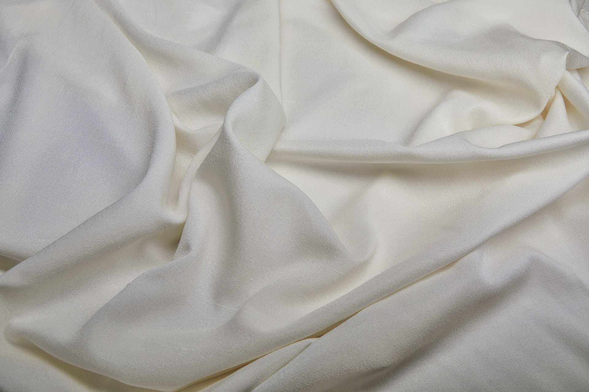 Slubby Stretch Crepe de Chine - Vintage Ivory fabric, image 5 of 5