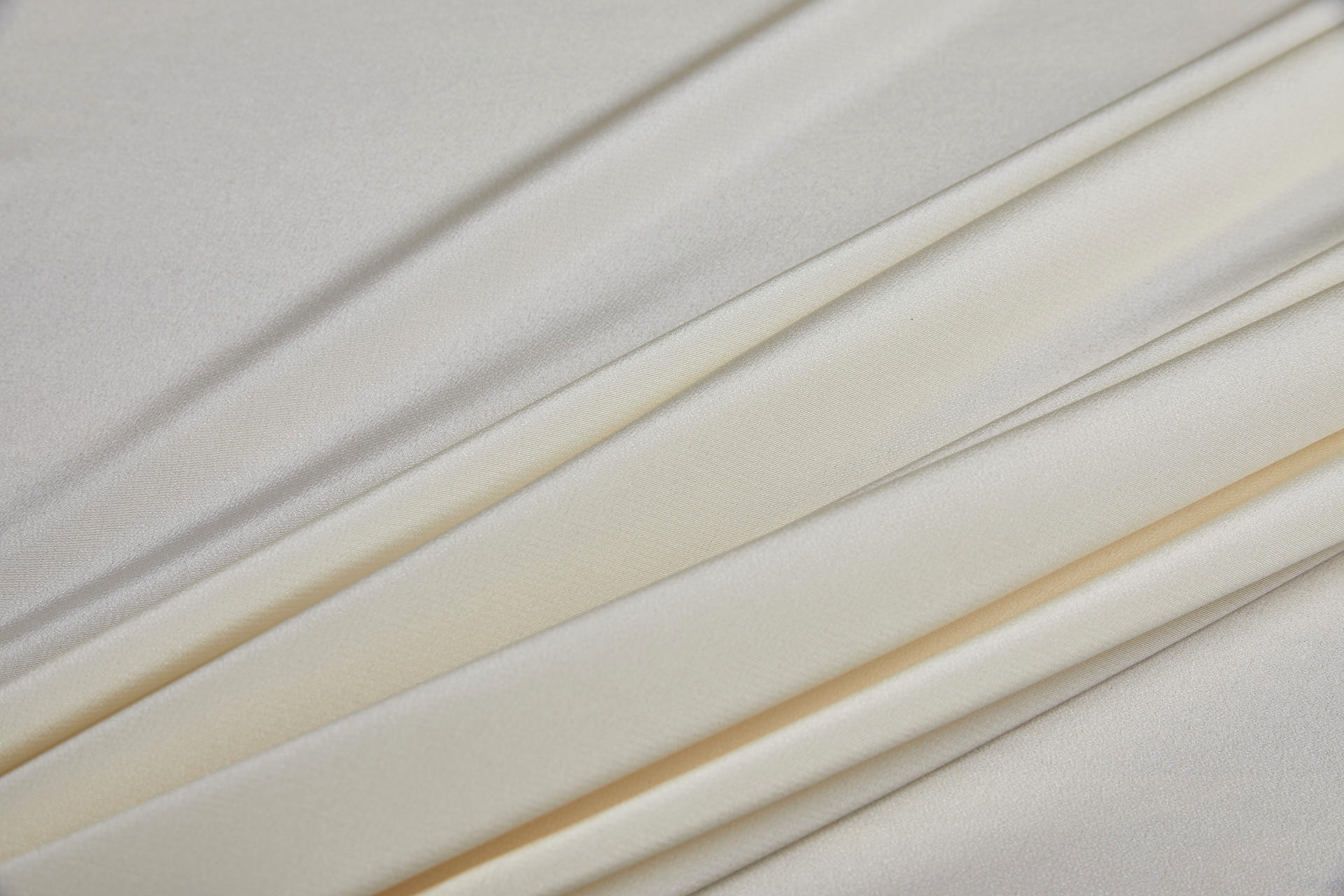 Italian Crepe de Chine - Cream fabric, image 5 of 5
