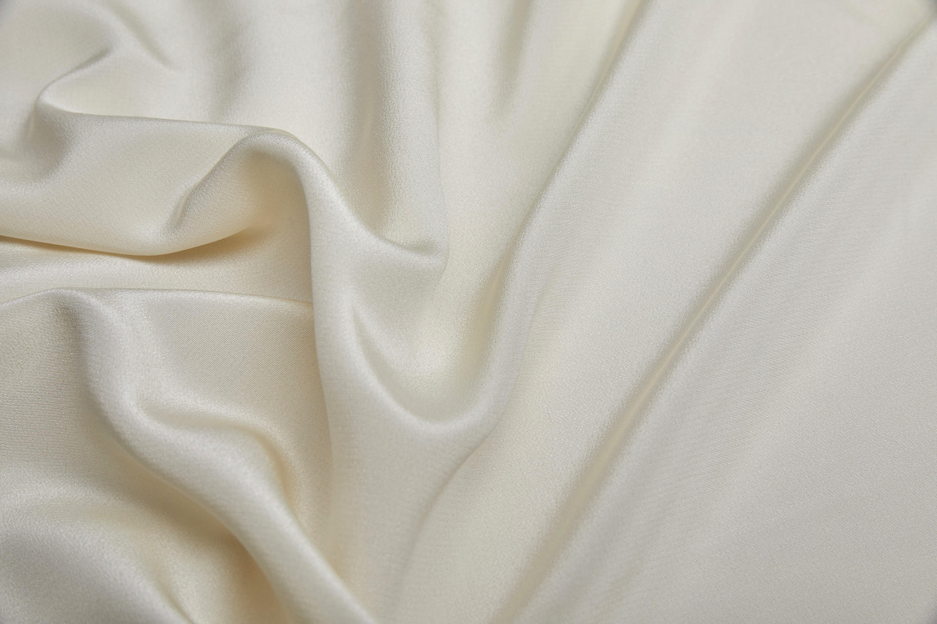 Italian Crepe de Chine - Cream fabric