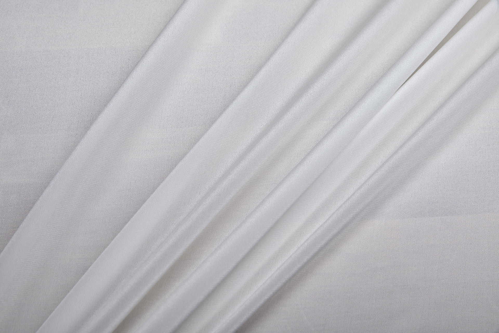 Crepe de Chine Narrow - Ivory fabric, image 7 of 7