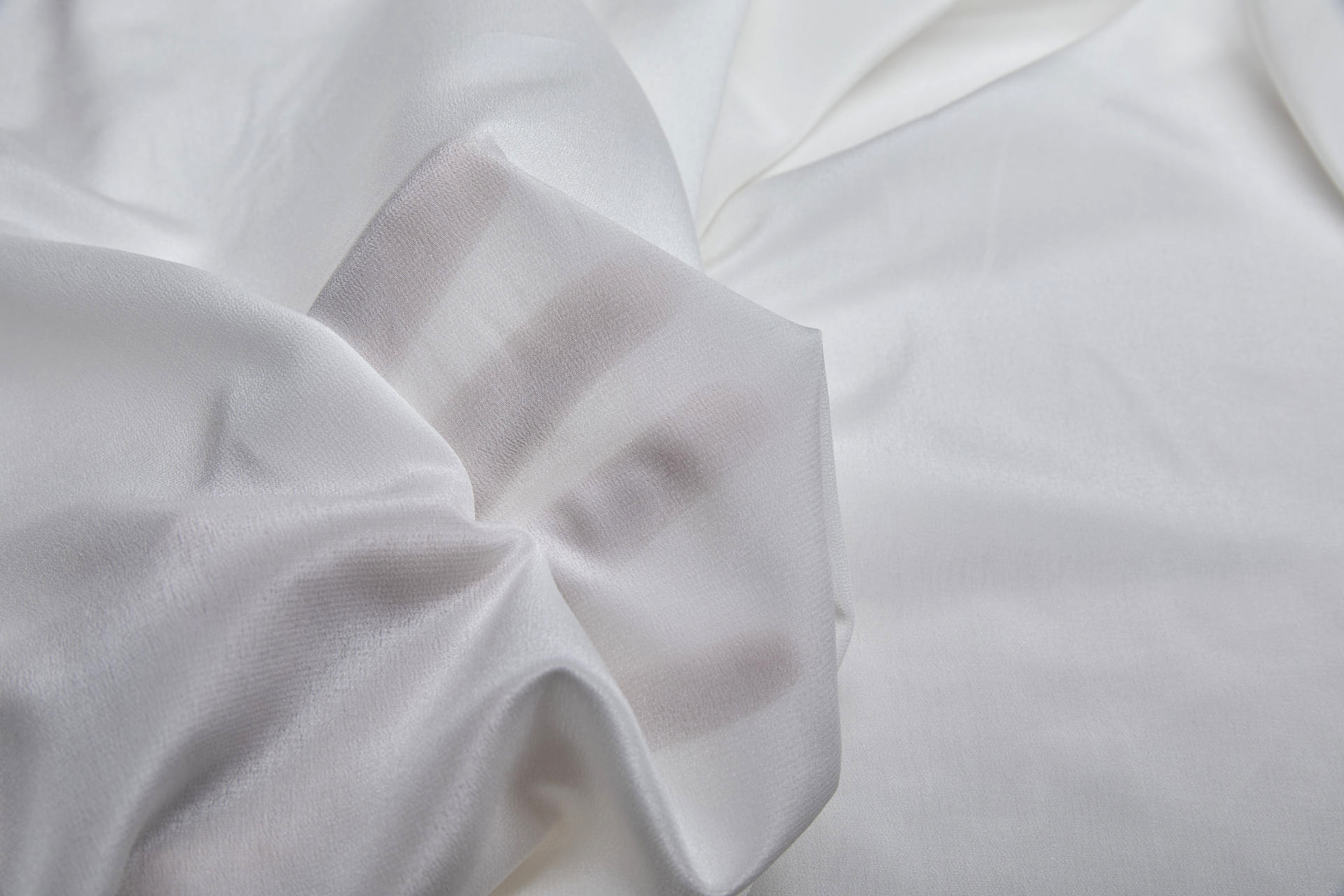 Crepe de Chine Narrow - Ivory fabric, image 6 of 7