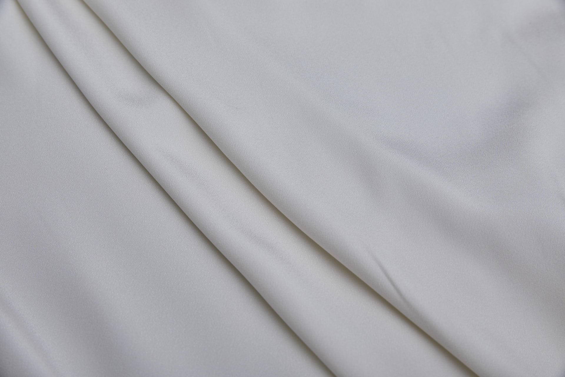 Crepe Backed Heavy Silk Satin - White fabric, image 5 of 7