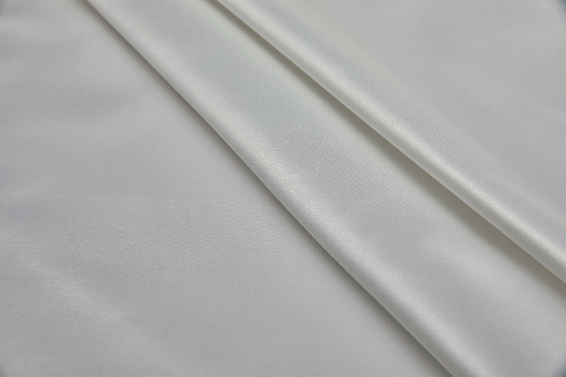 Poly Duchess Satin - Pale Ivory fabric, image 3 of 7