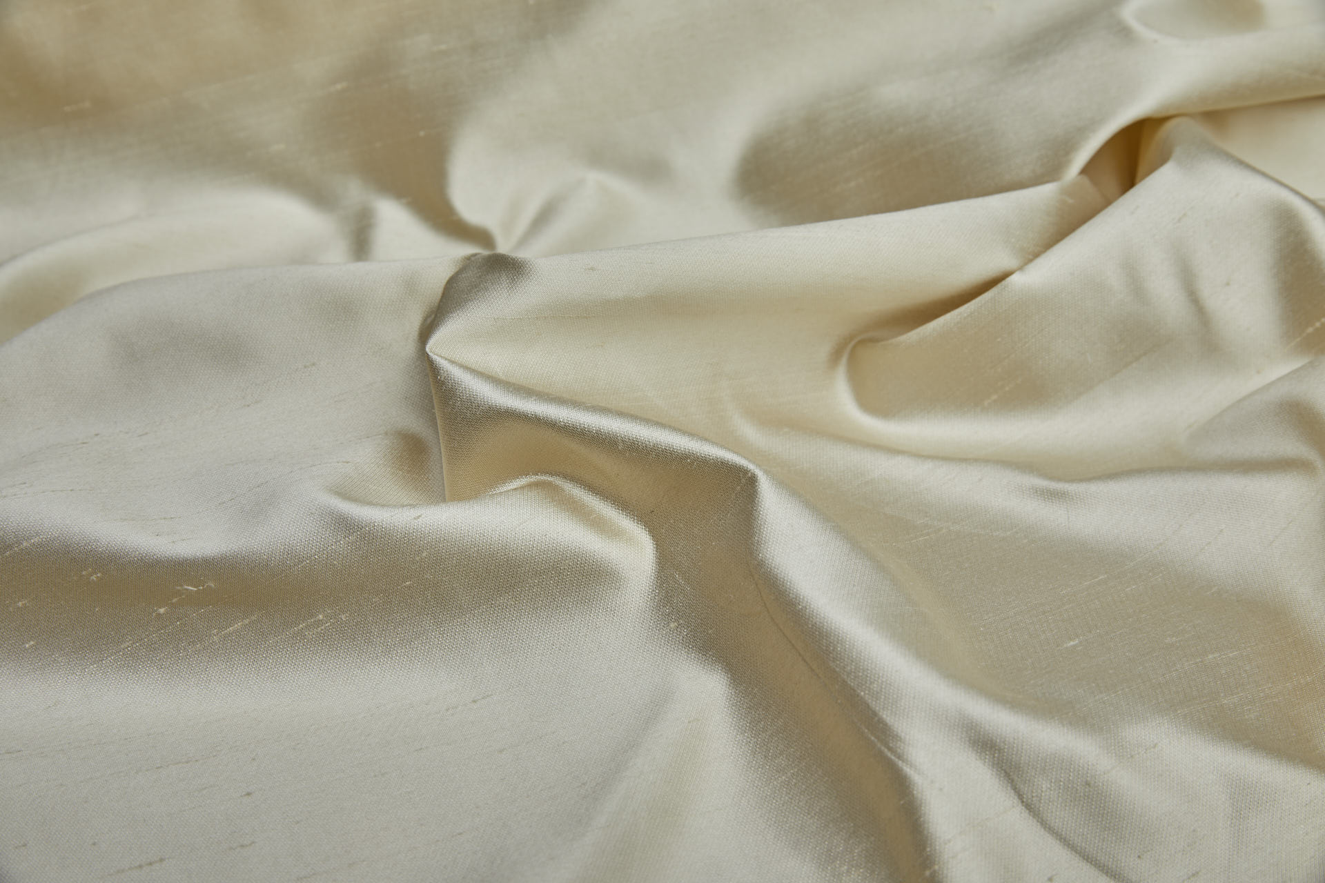 Pale Gold Silk Satin Backed Shantung fabric, image 10 of 10
