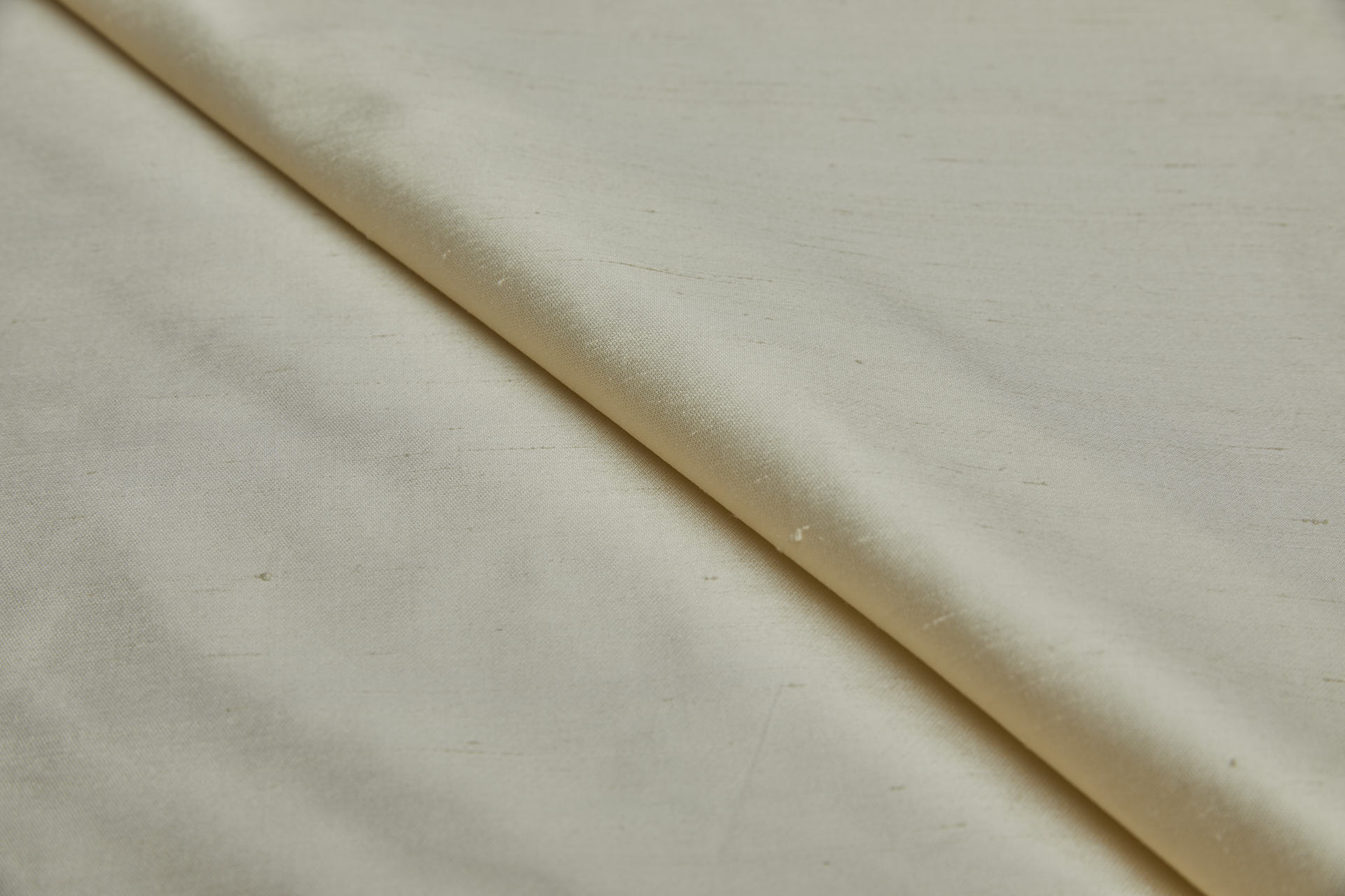 Pale Gold Silk Satin Backed Shantung fabric, image 2 of 10
