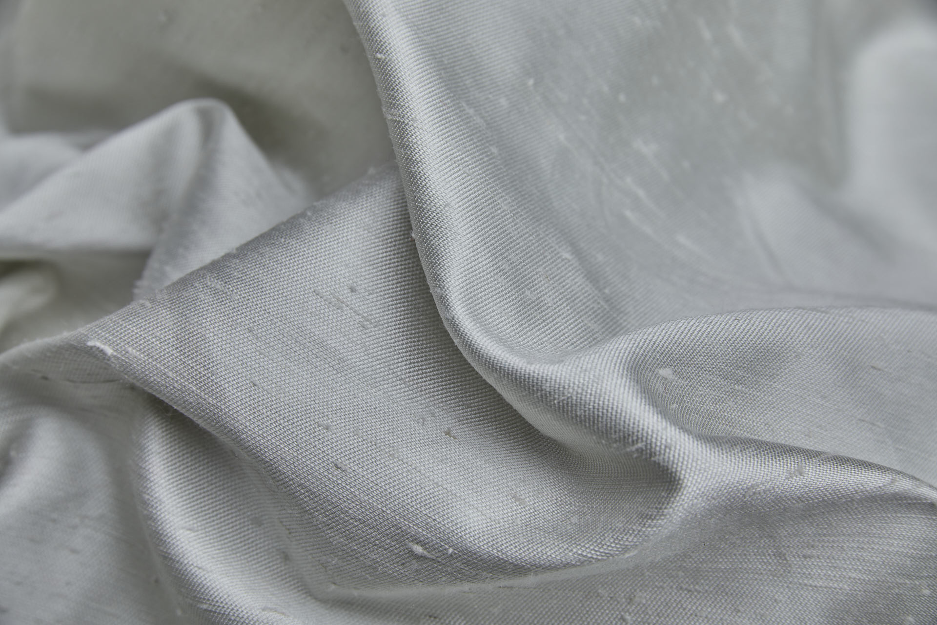 Warm Silver Silk Shantung fabric, image 2 of 9