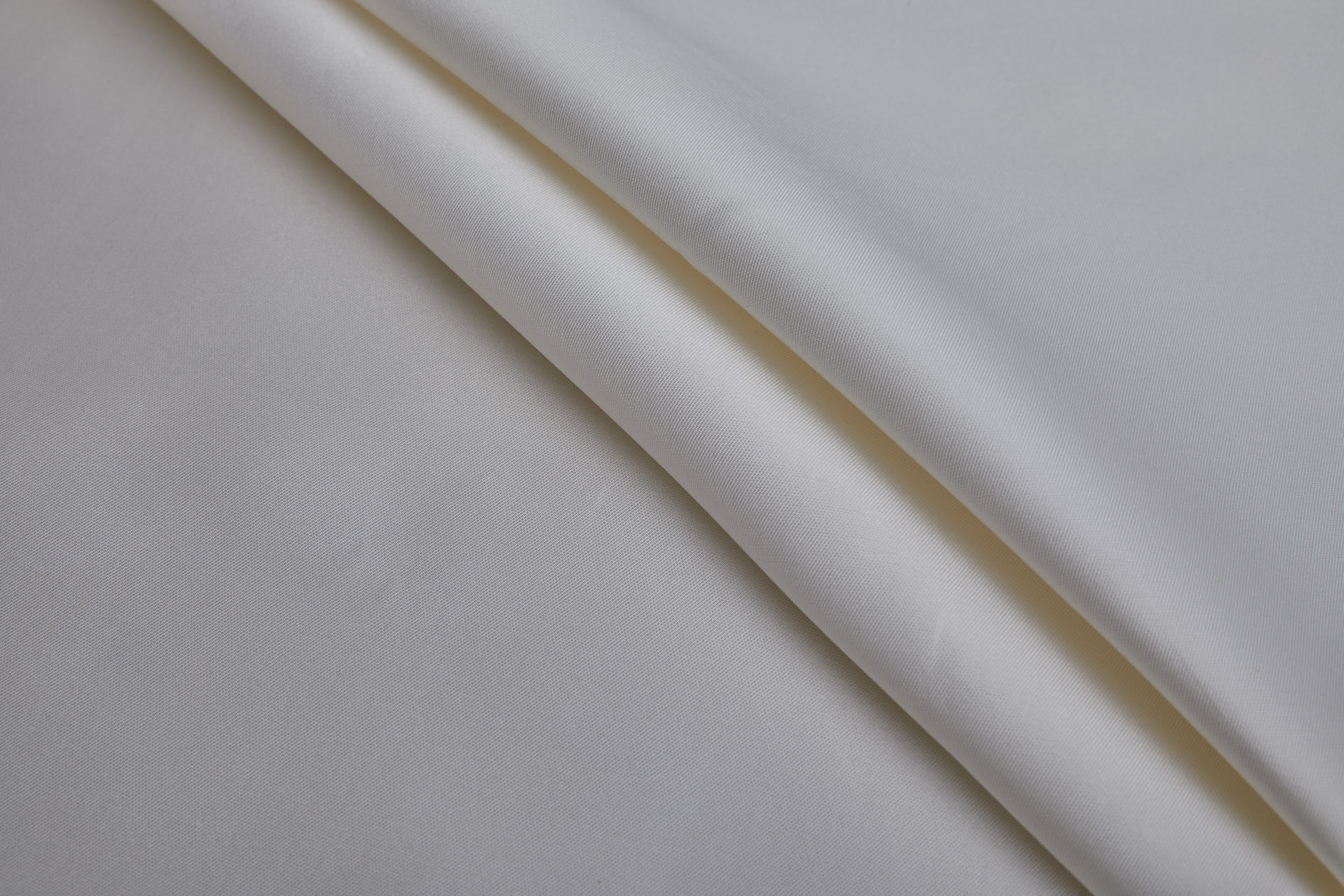 Off White Silk Zibeline / Mikado fabric, image 2 of 8