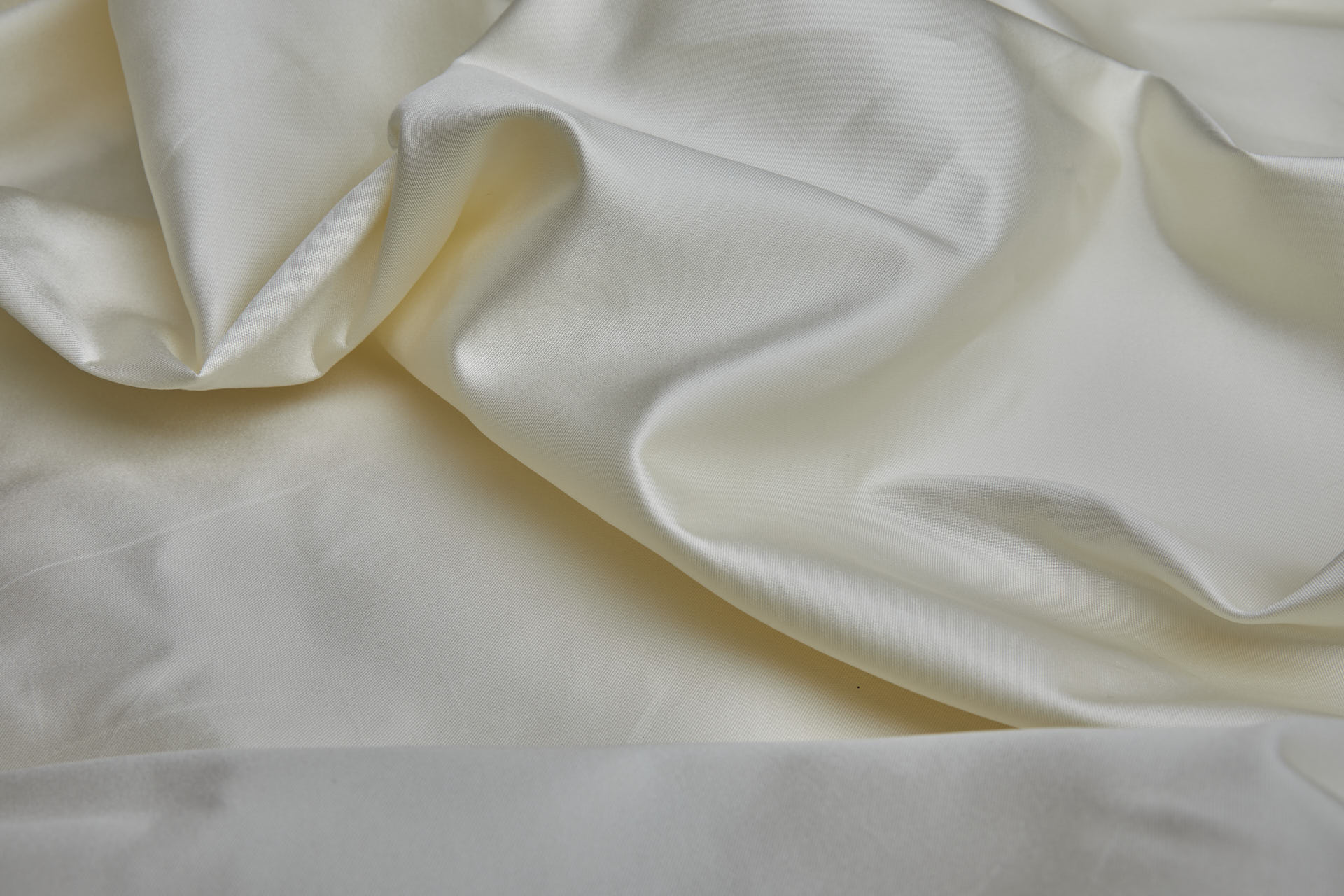 Vintage Ivory Silk Zibeline / Mikado fabric, image 3 of 10