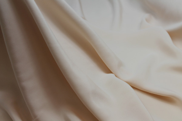 Double Silk Crepe - Blush fabric, image 3 of 4
