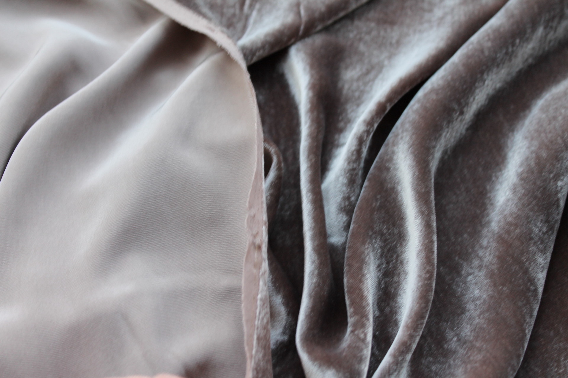 Silk Velvet - Mushroom fabric, image 5 of 5
