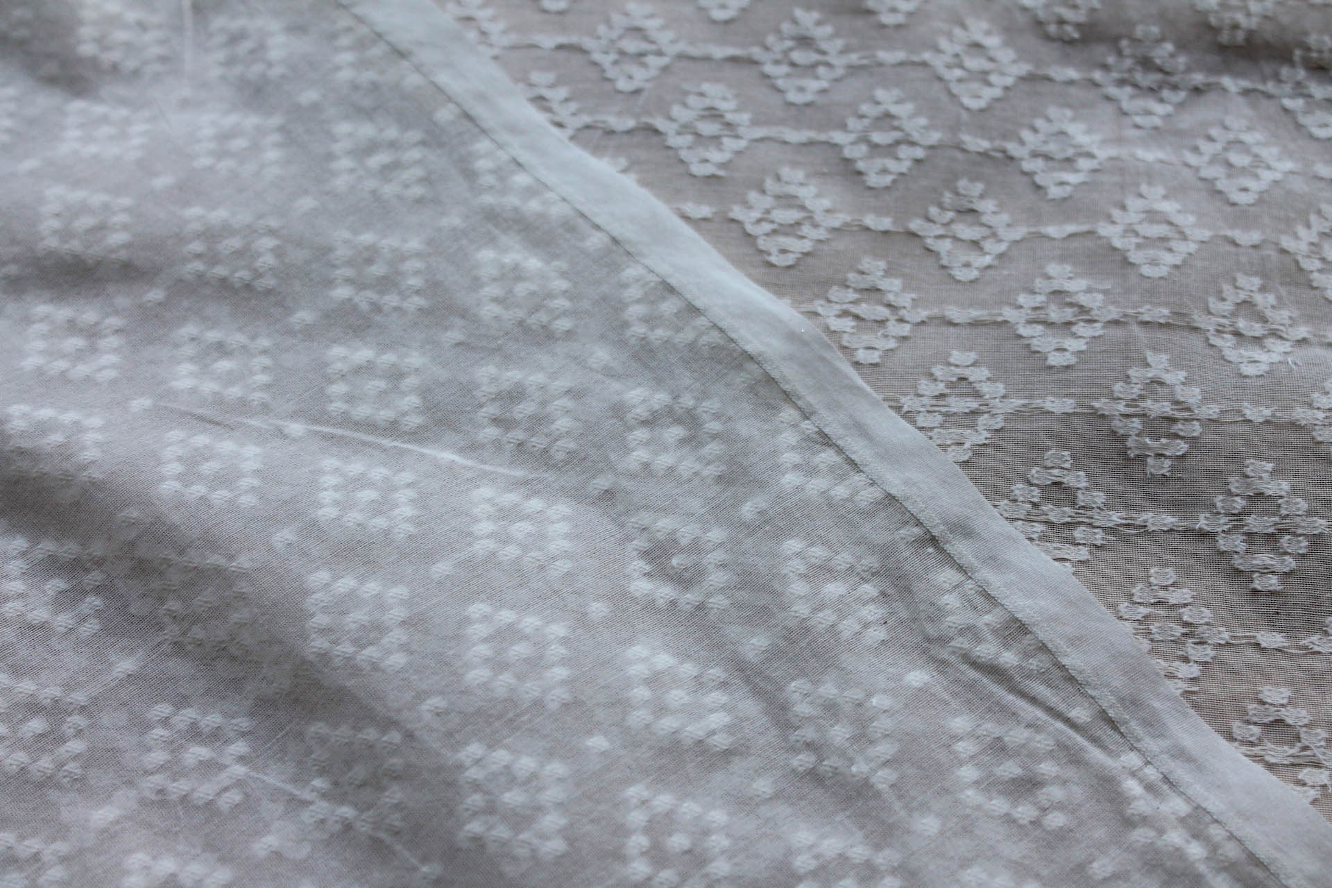 Vintage Jacquarded Silk Organza - Ivory fabric, image 7 of 7