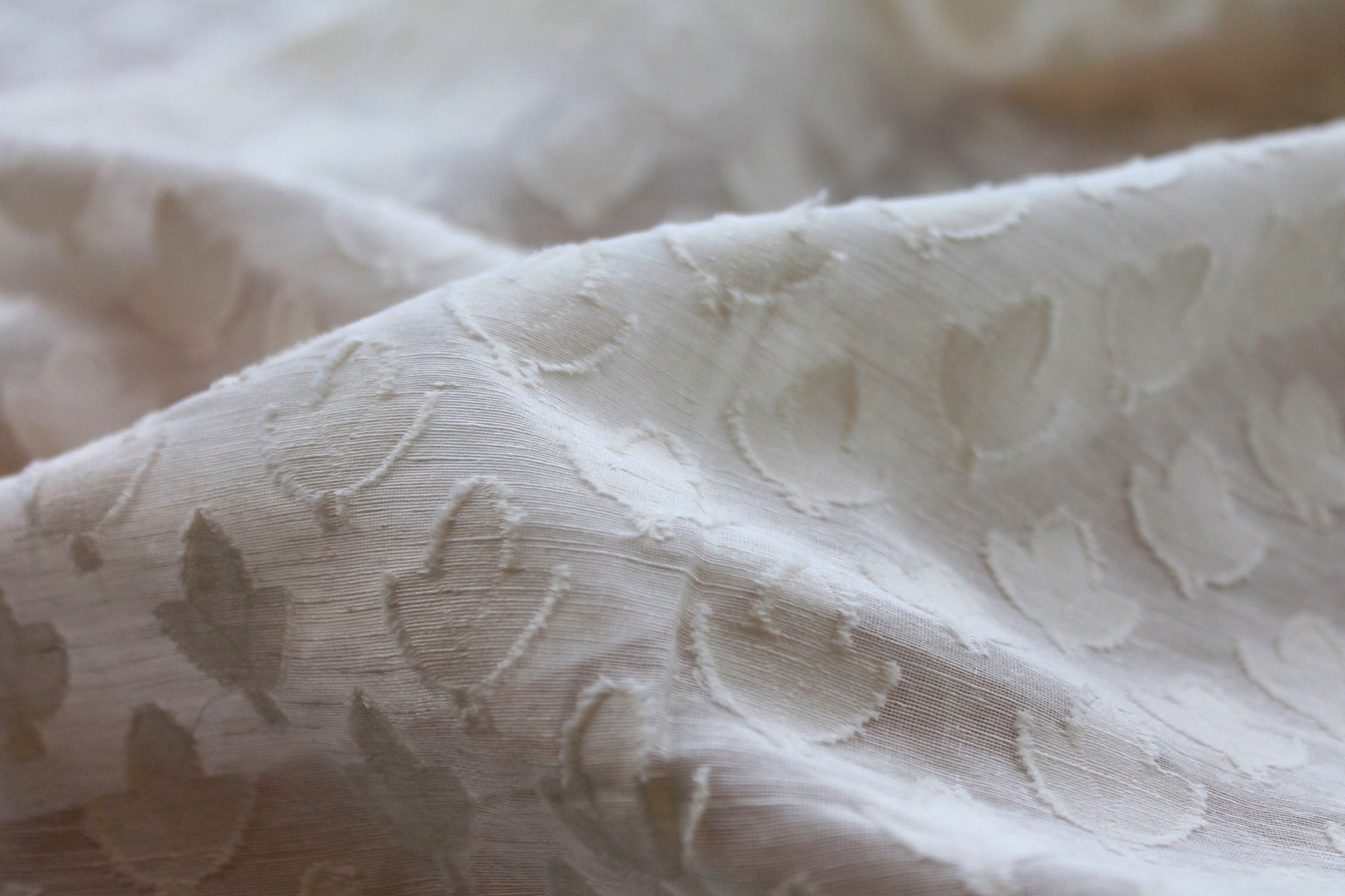 Vintage Jacquarded Silk Organza - Ivory fabric, image 5 of 5