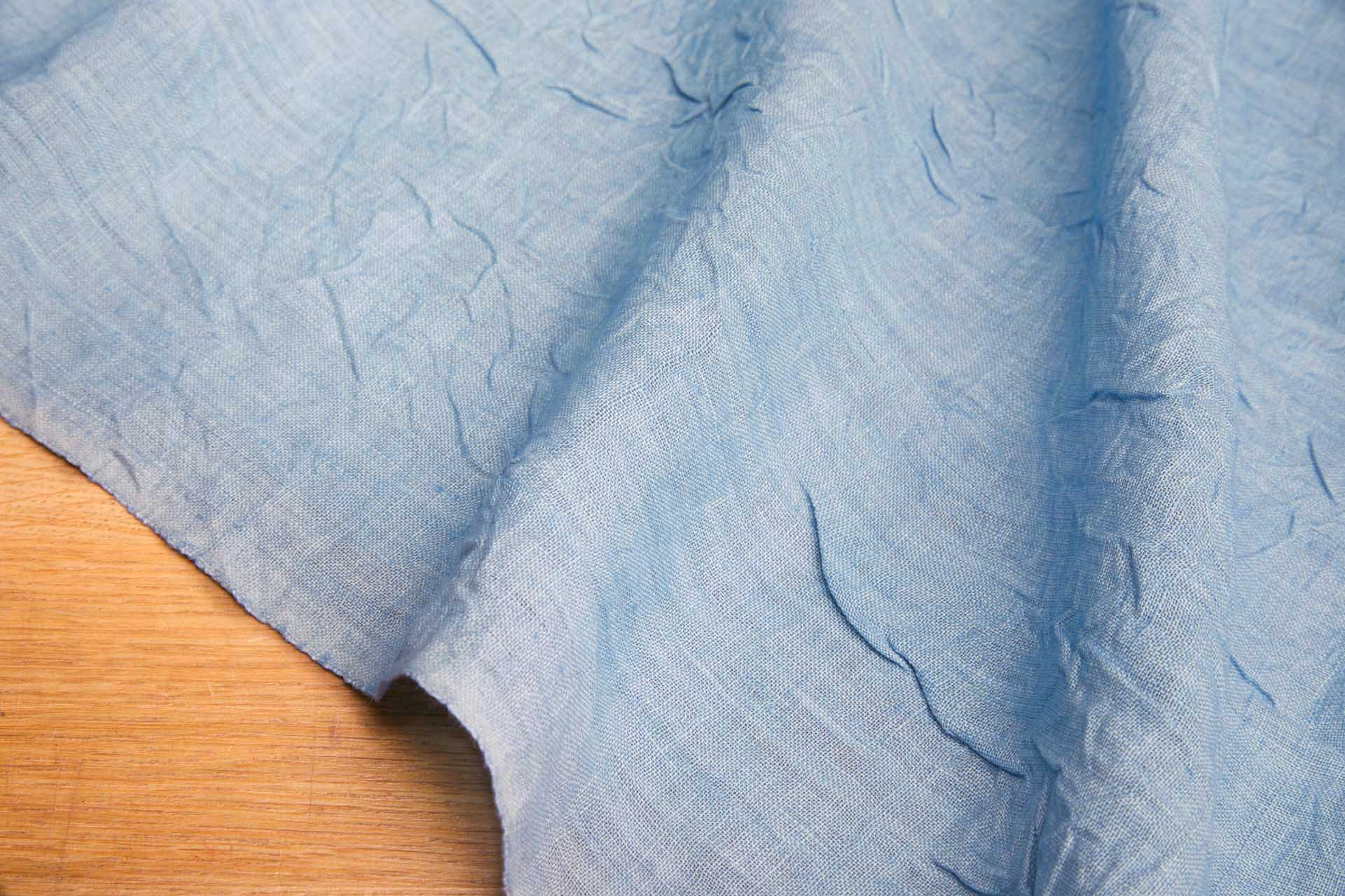 Sky Blue Crinkled Linen fabric, image 4 of 5