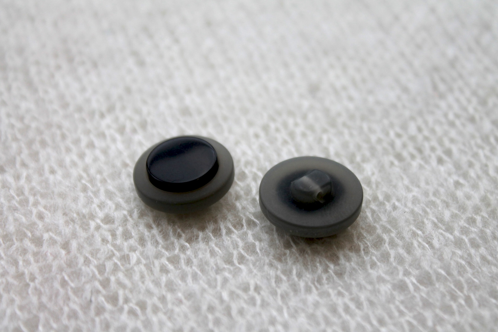 Black and Grey Round Resin Button - 1.5cm, image 2 of 4